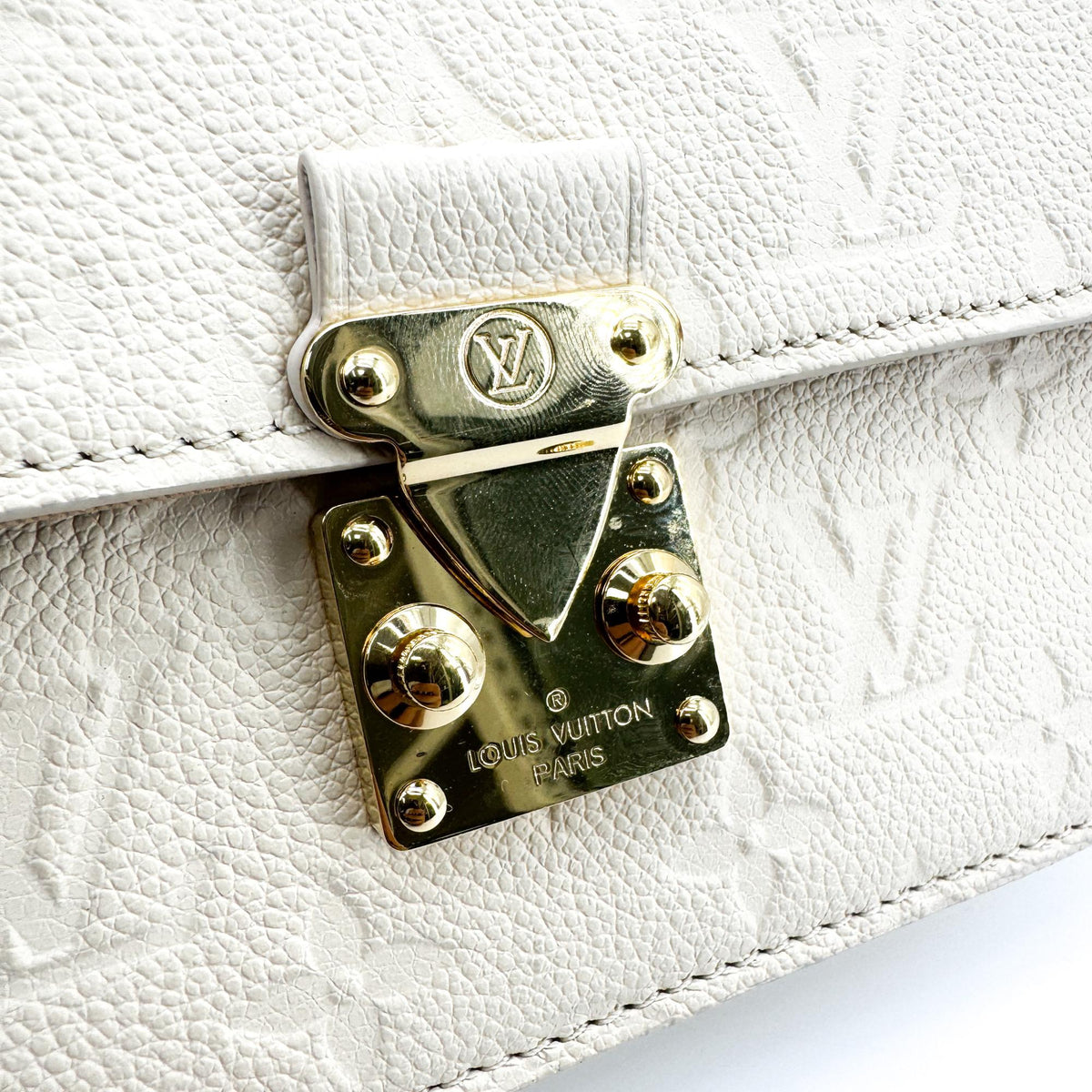 Louis Vuitton Monogram Empreinte Pochette Métis East West Chain Crossbody Bag Cream