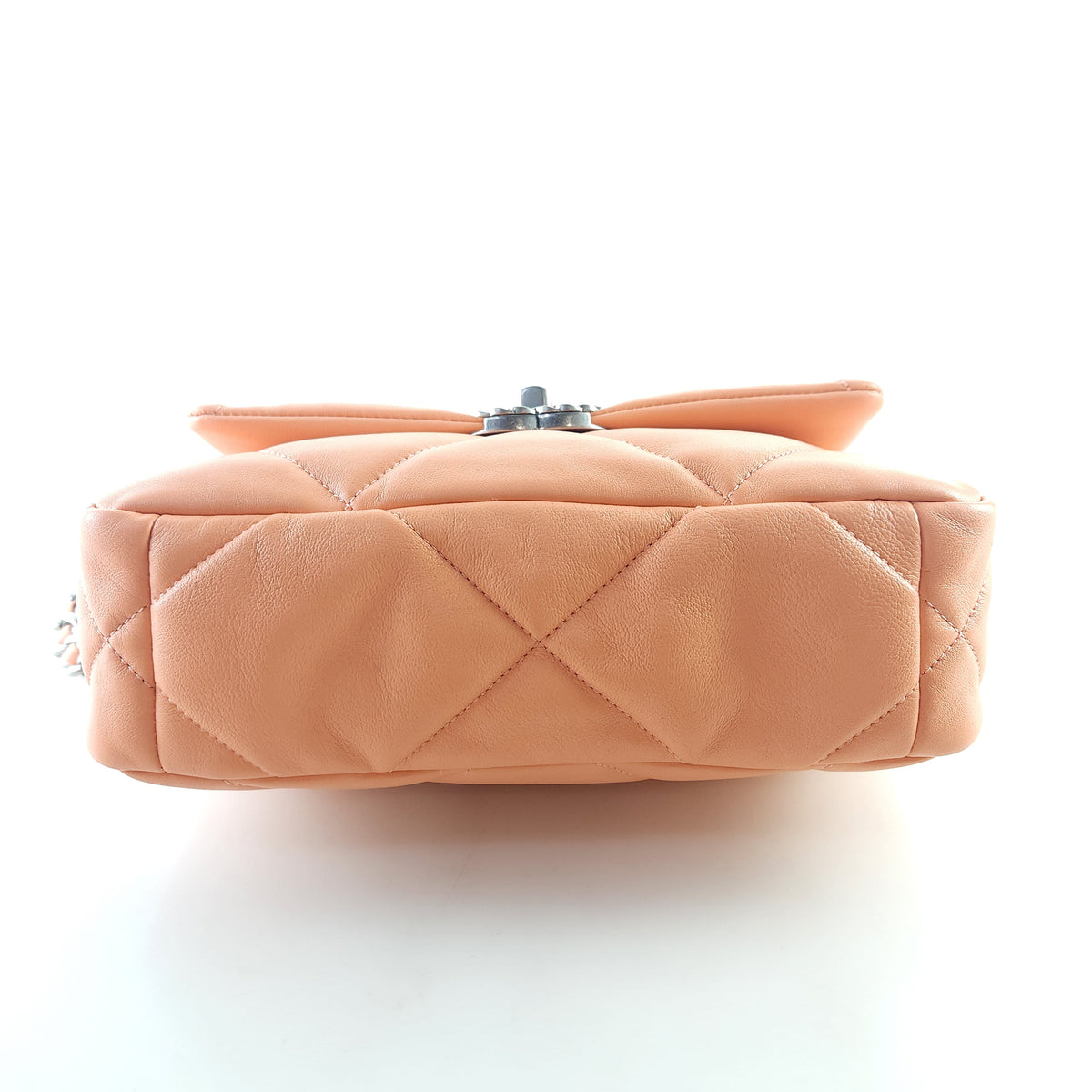 Medium 19 Flap Shoulder Bag AS1160