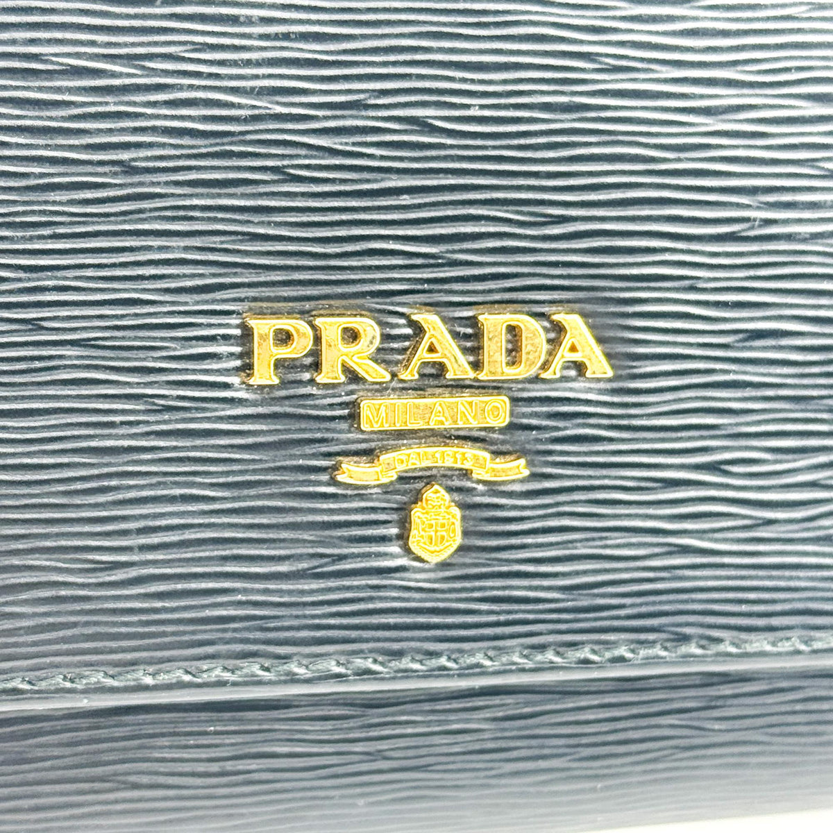 Prada Vitello Move Long Wallet Black