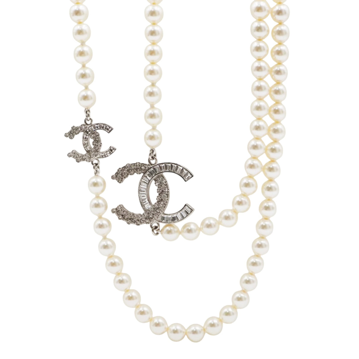 Chanel pearl long necklace