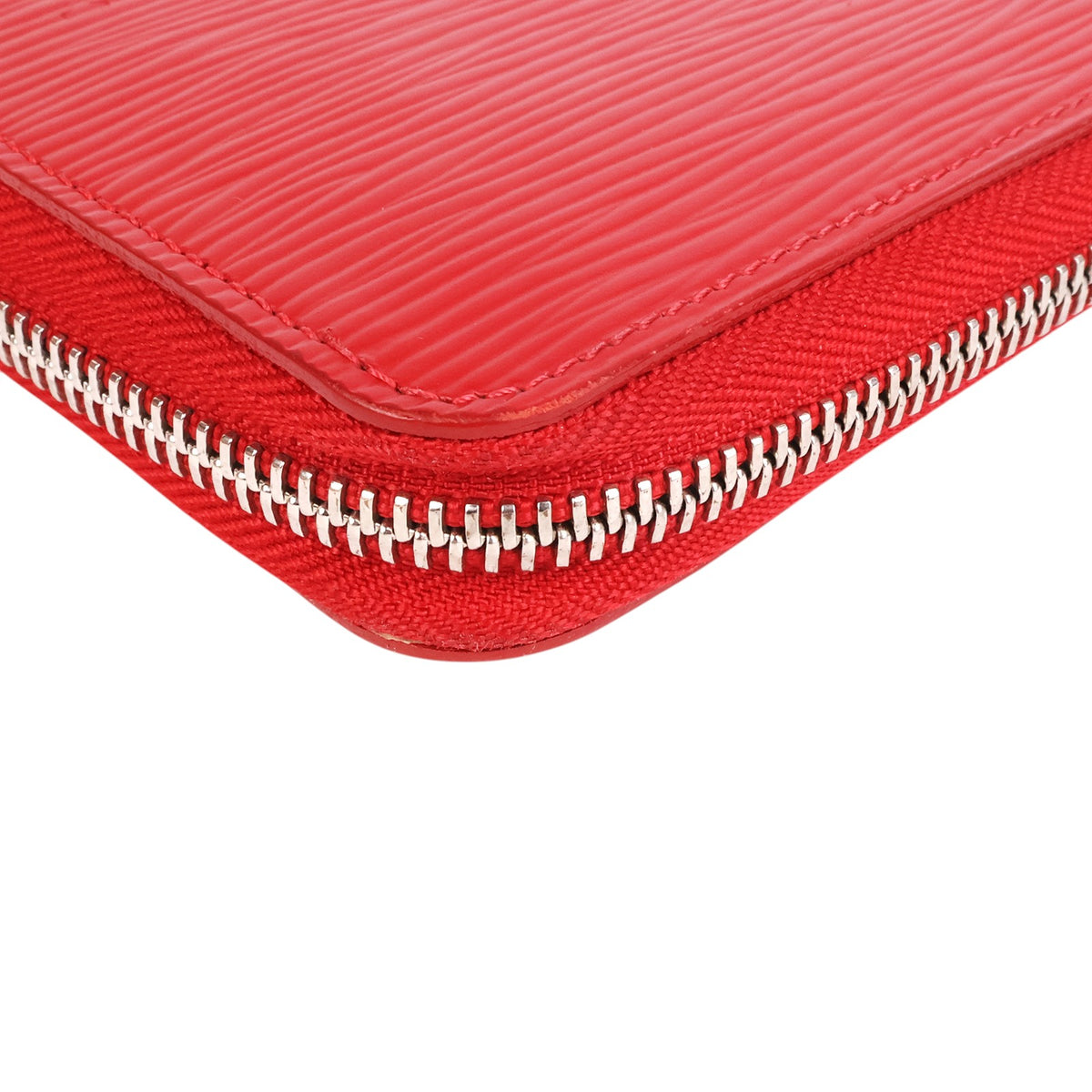 Louis Vuitton M6007M Epi Zippy Long Wallet