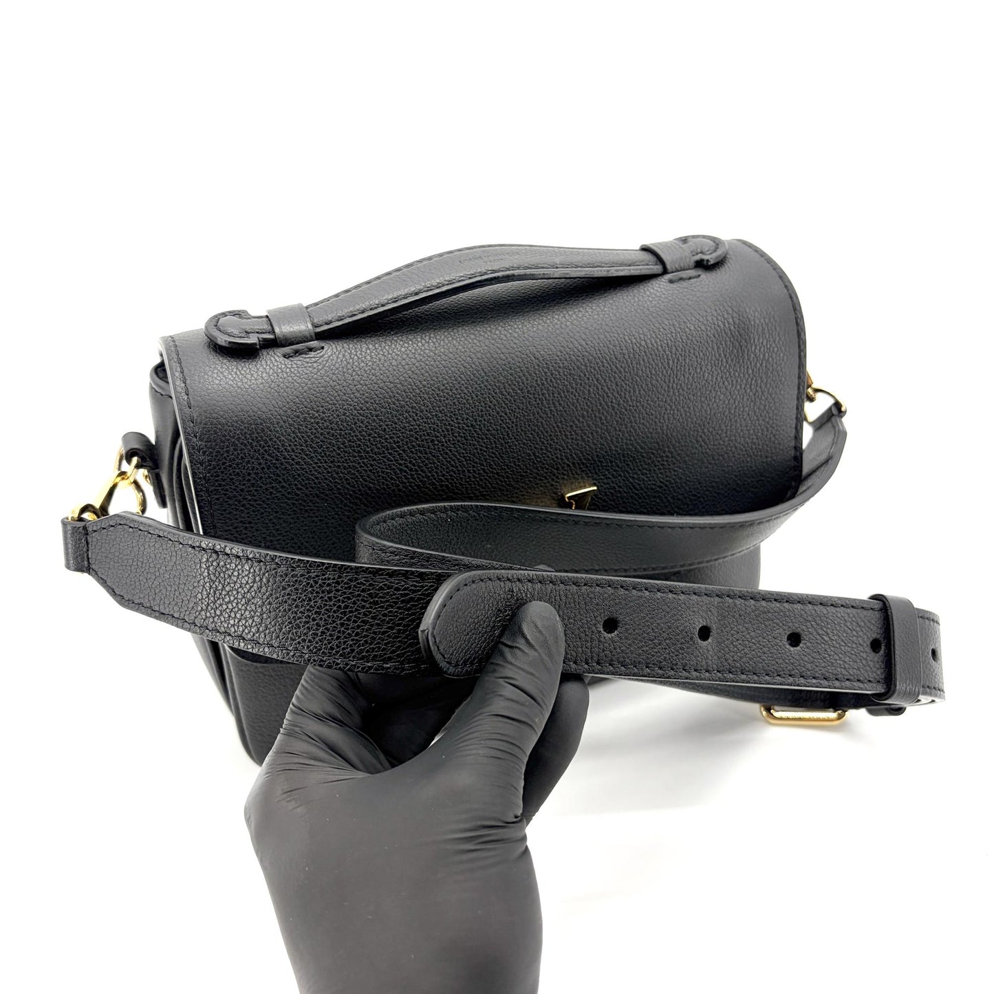 Louis Vuitton Lockme II BB Black