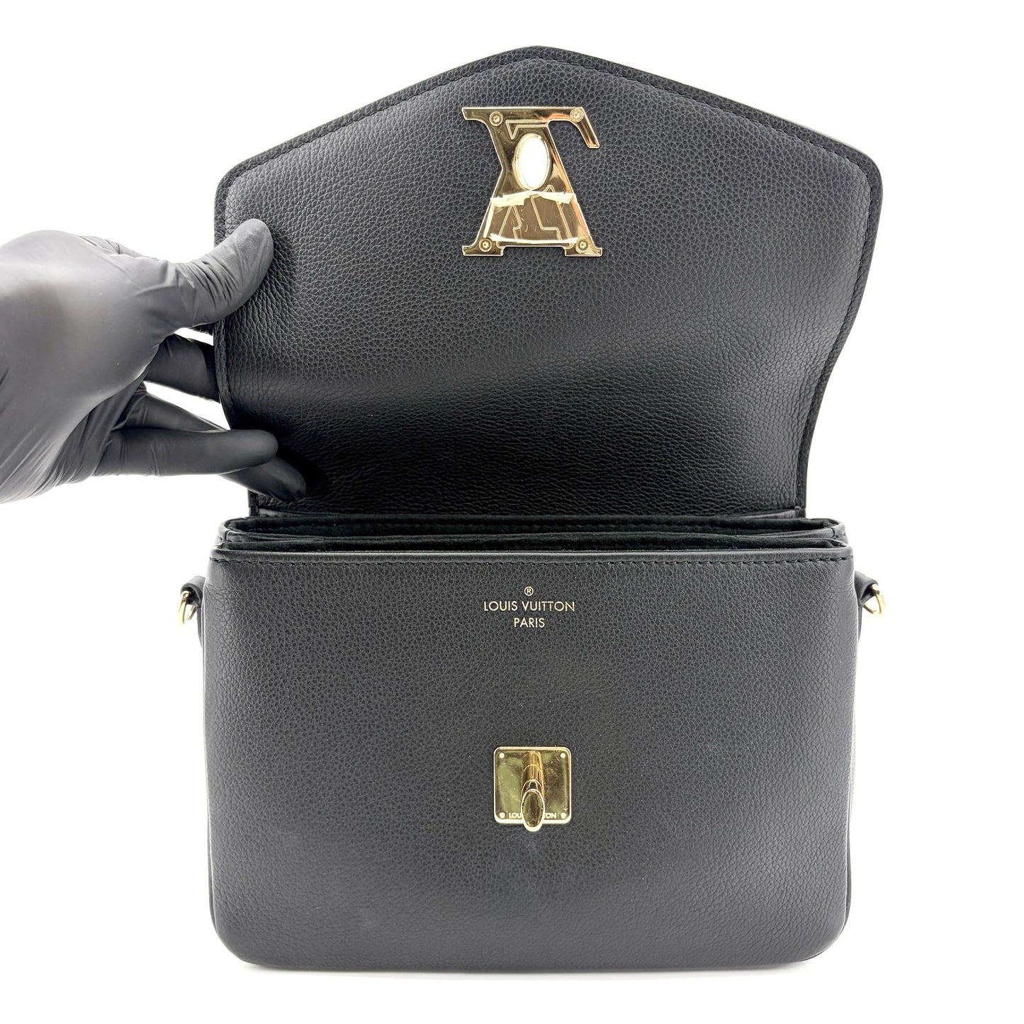 Louis Vuitton Lockme II BB Black