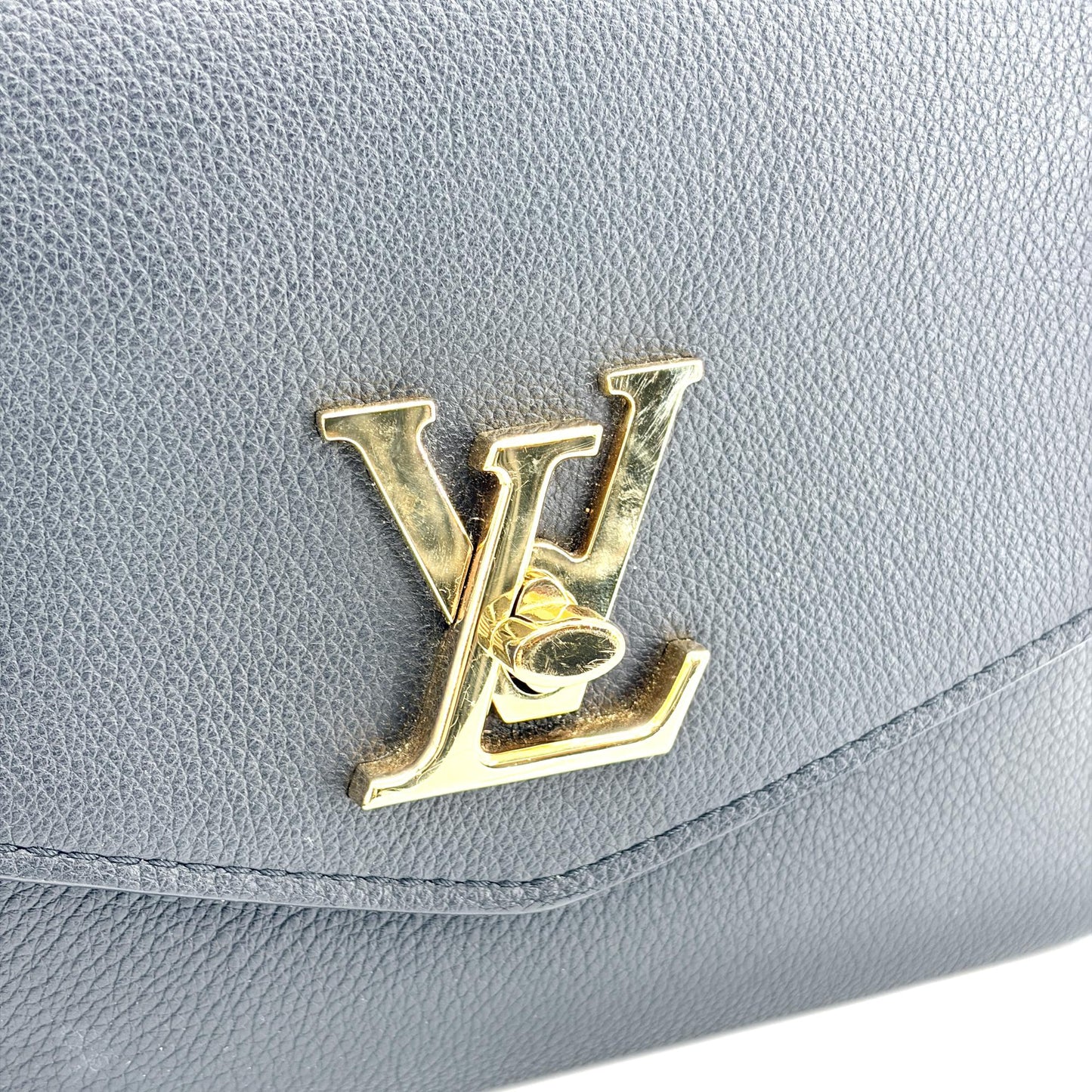 Louis Vuitton Lockme II BB Black