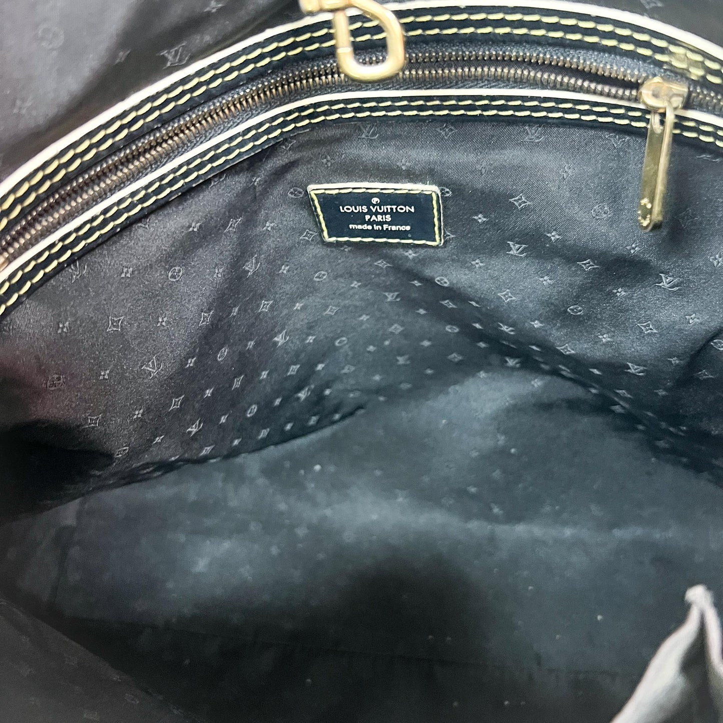Louis Vuitton Suhali Le Fabulous Black
