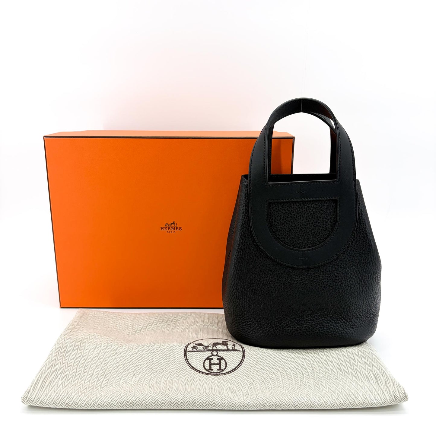 Hermès In the Loop 18 Black