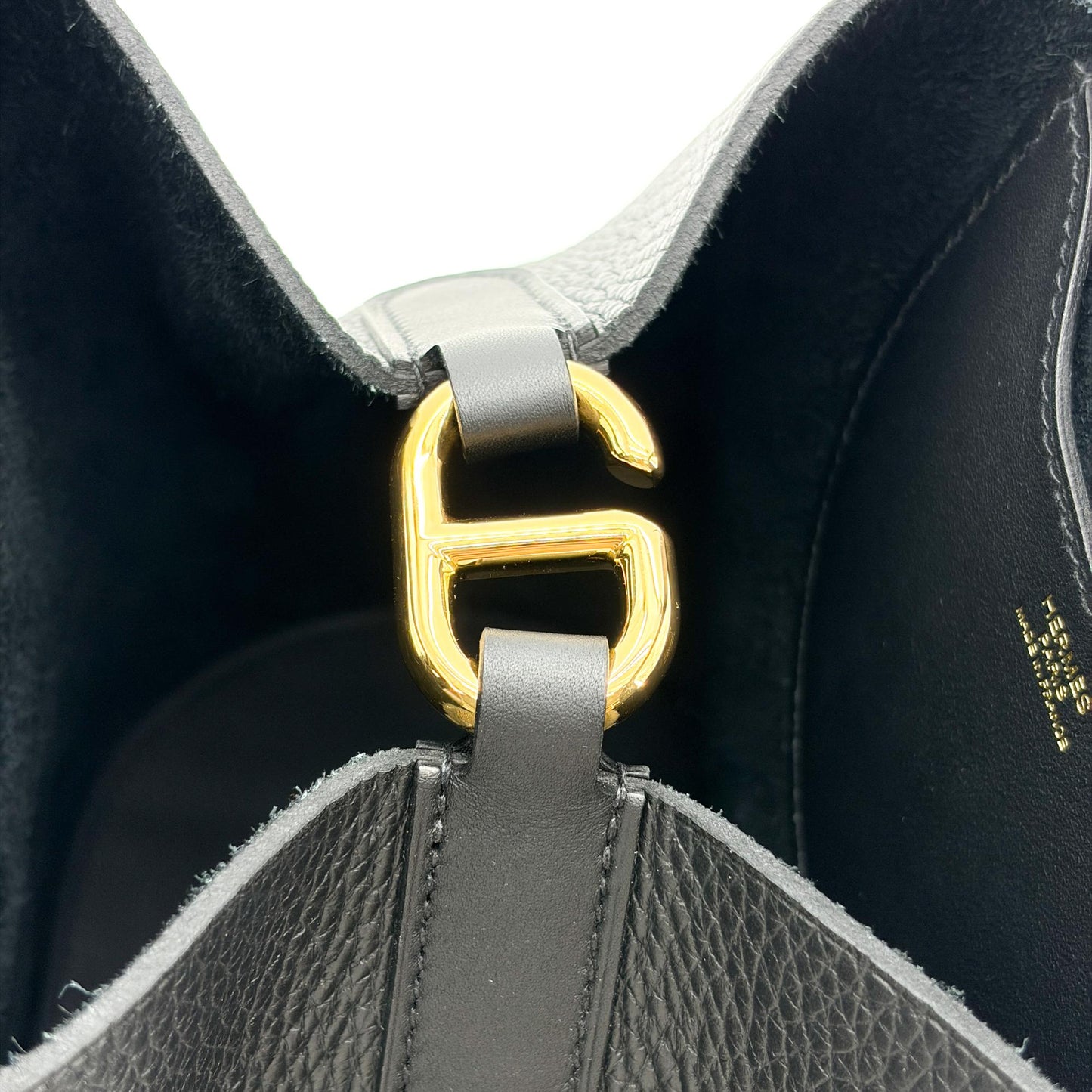Hermès In the Loop 18 Black