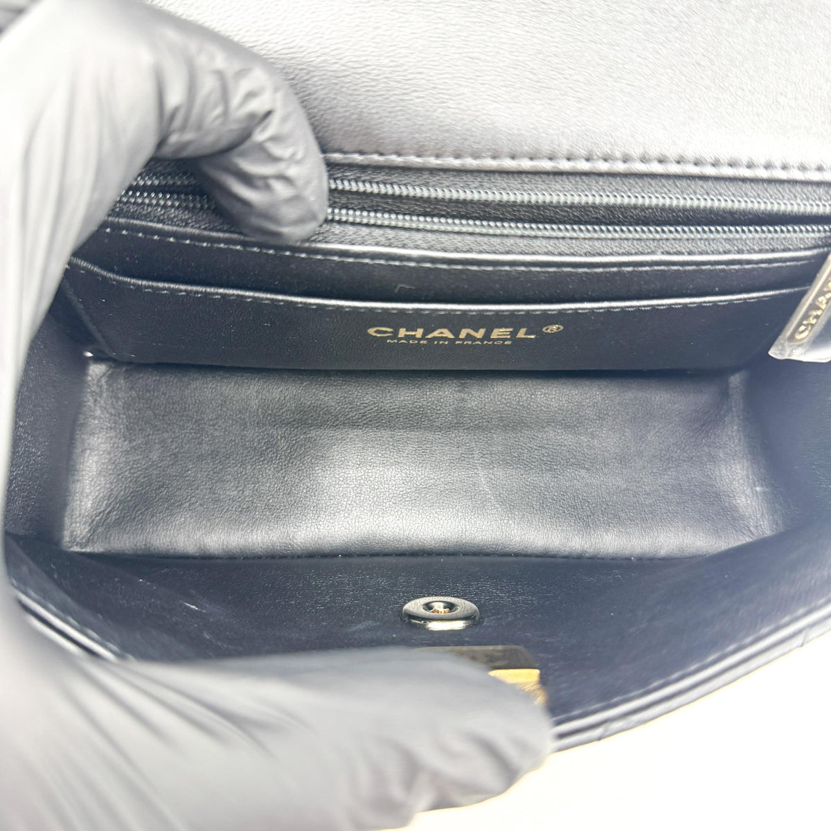 シャネル クラシック ミニ トップハンドル フラップバッグ ラムスキン ゴールド金具 ブラック