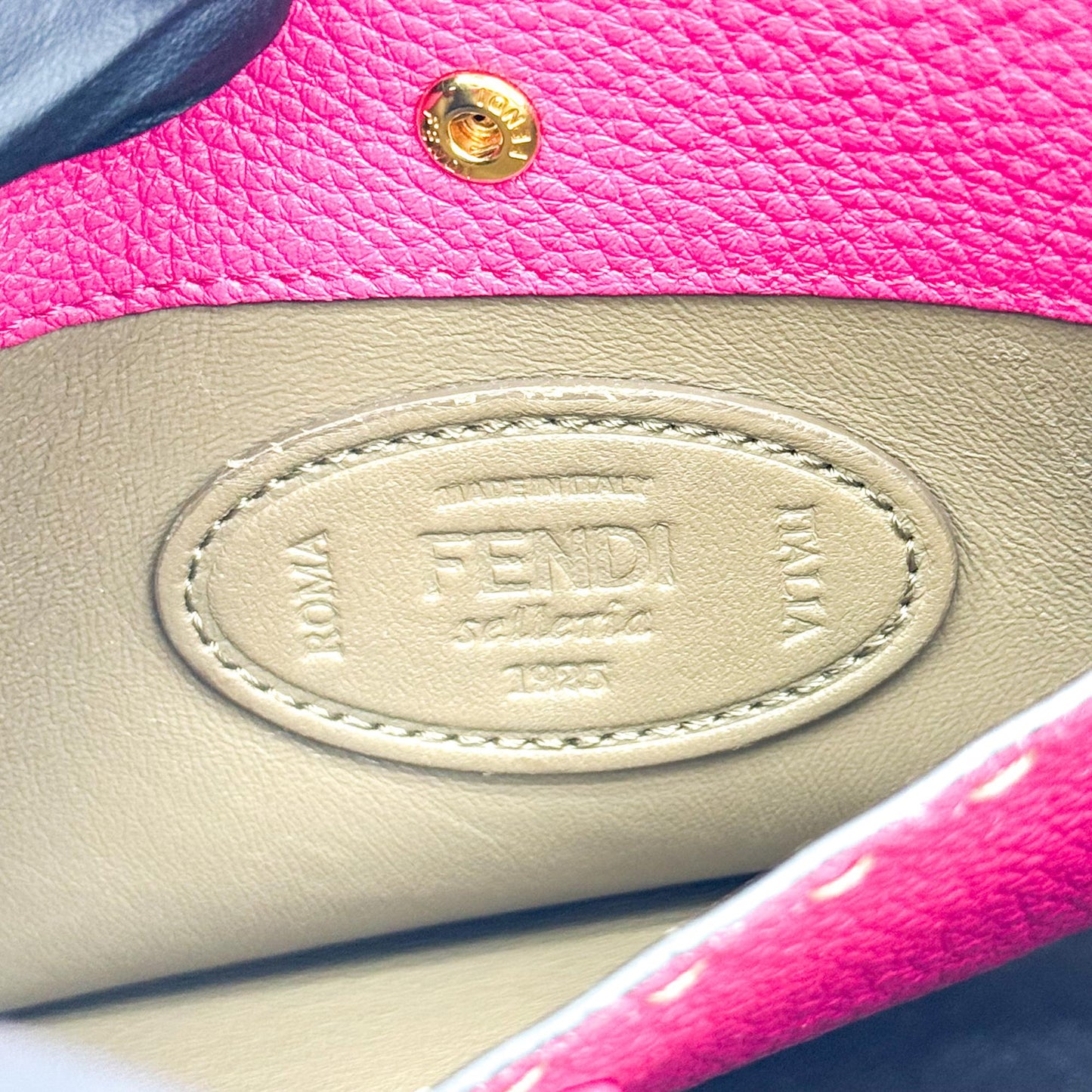 Fendi Peekaboo X-Lite Medium Tote Bag Pink Gold Hardware