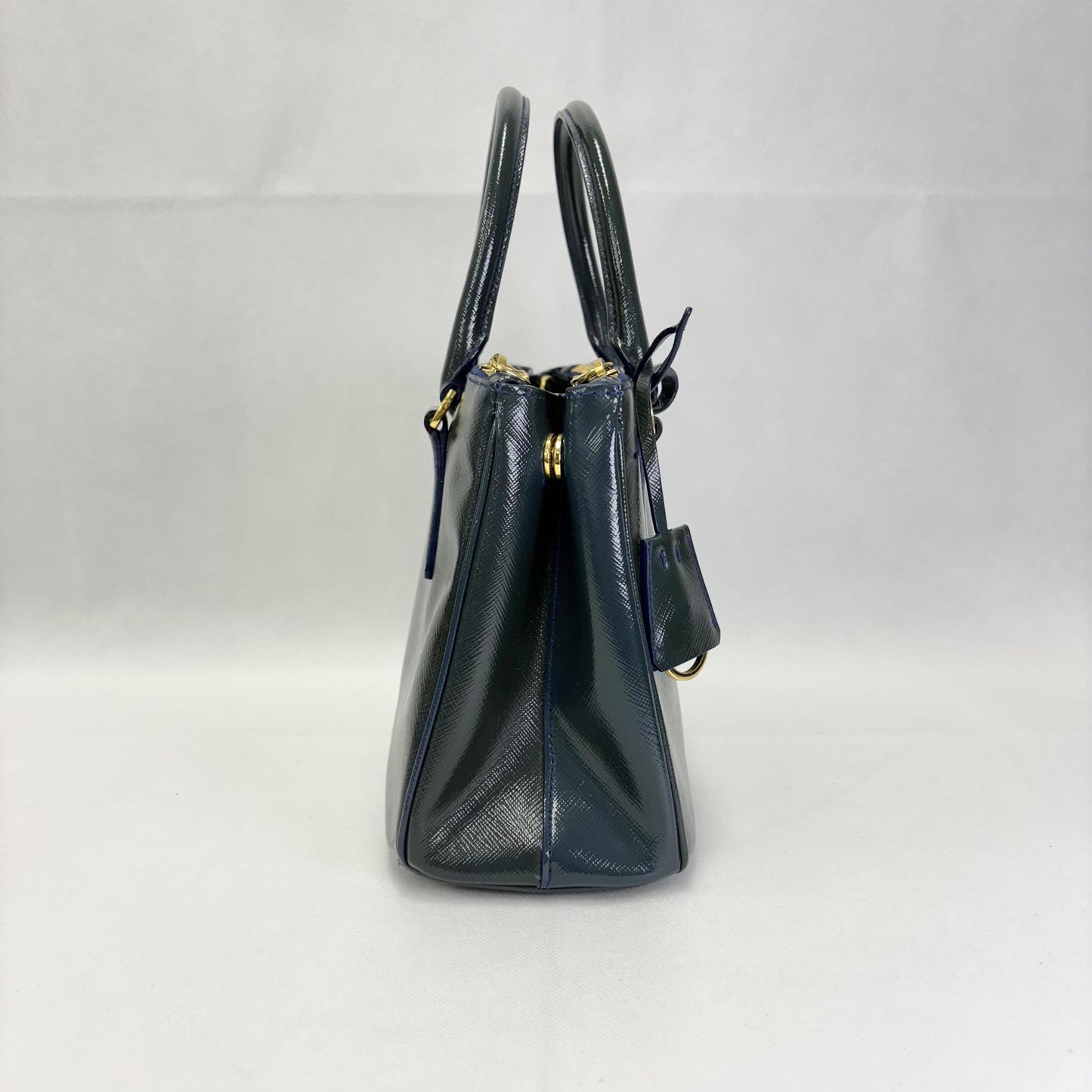 Galleria Saffiano Patent Medium Green/Navy