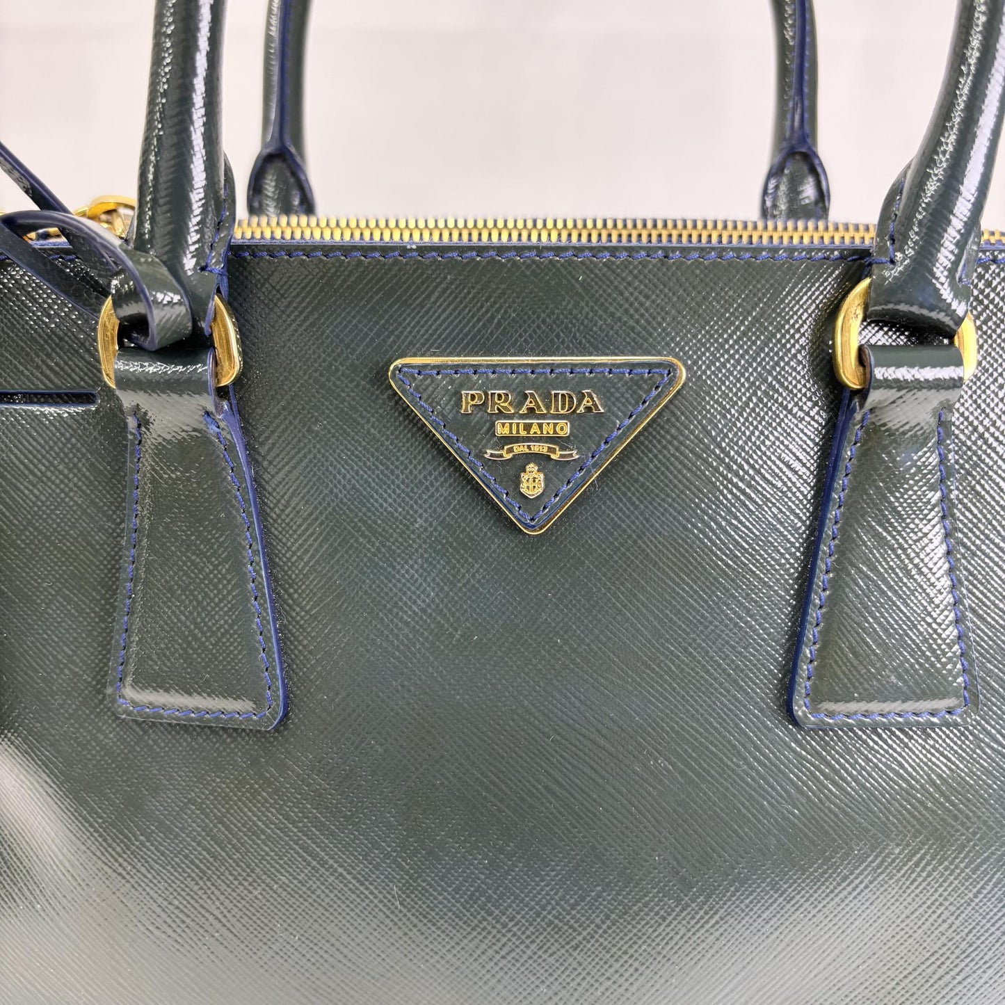 Galleria Saffiano Patent Medium Green/Navy