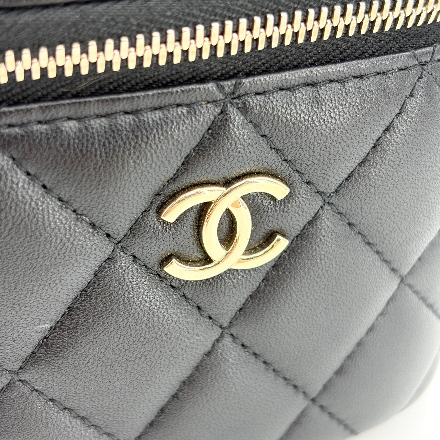 Chanel Mini Vanity Case with Handle Lambskin Gold Hardware Black