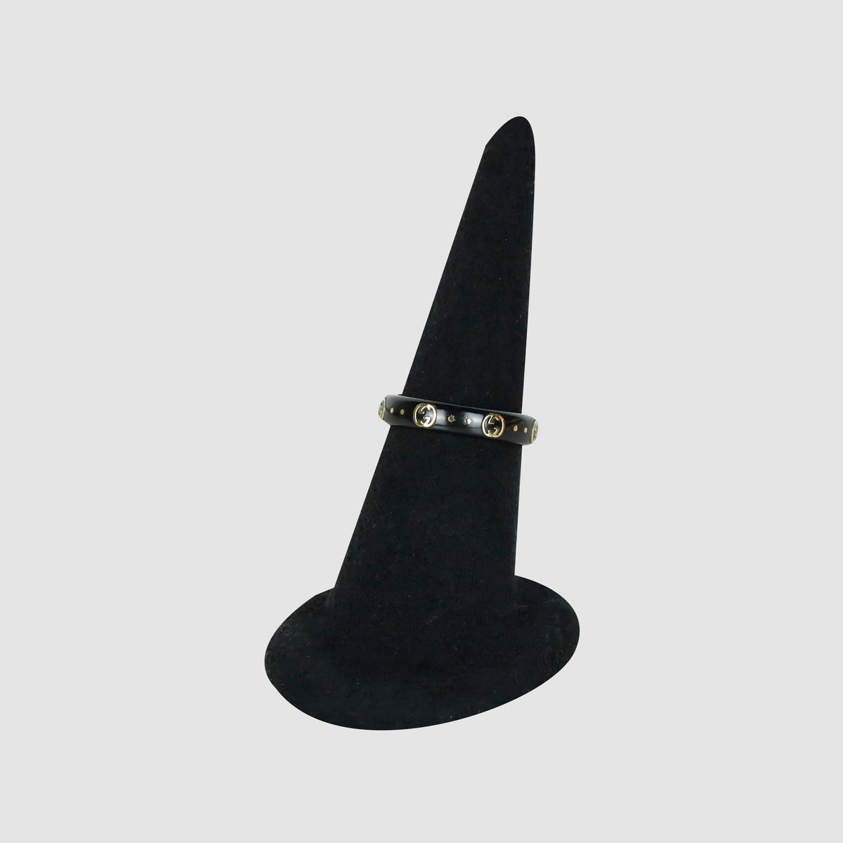 14 Icon Interlocking 18K Ring 679262