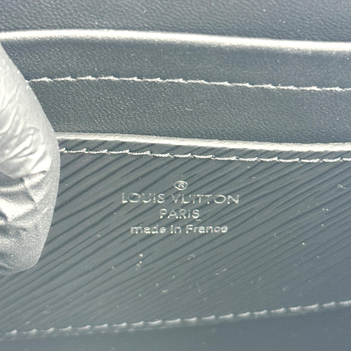 Louis Vuitton Twist PM Epi Silver Hardware Black