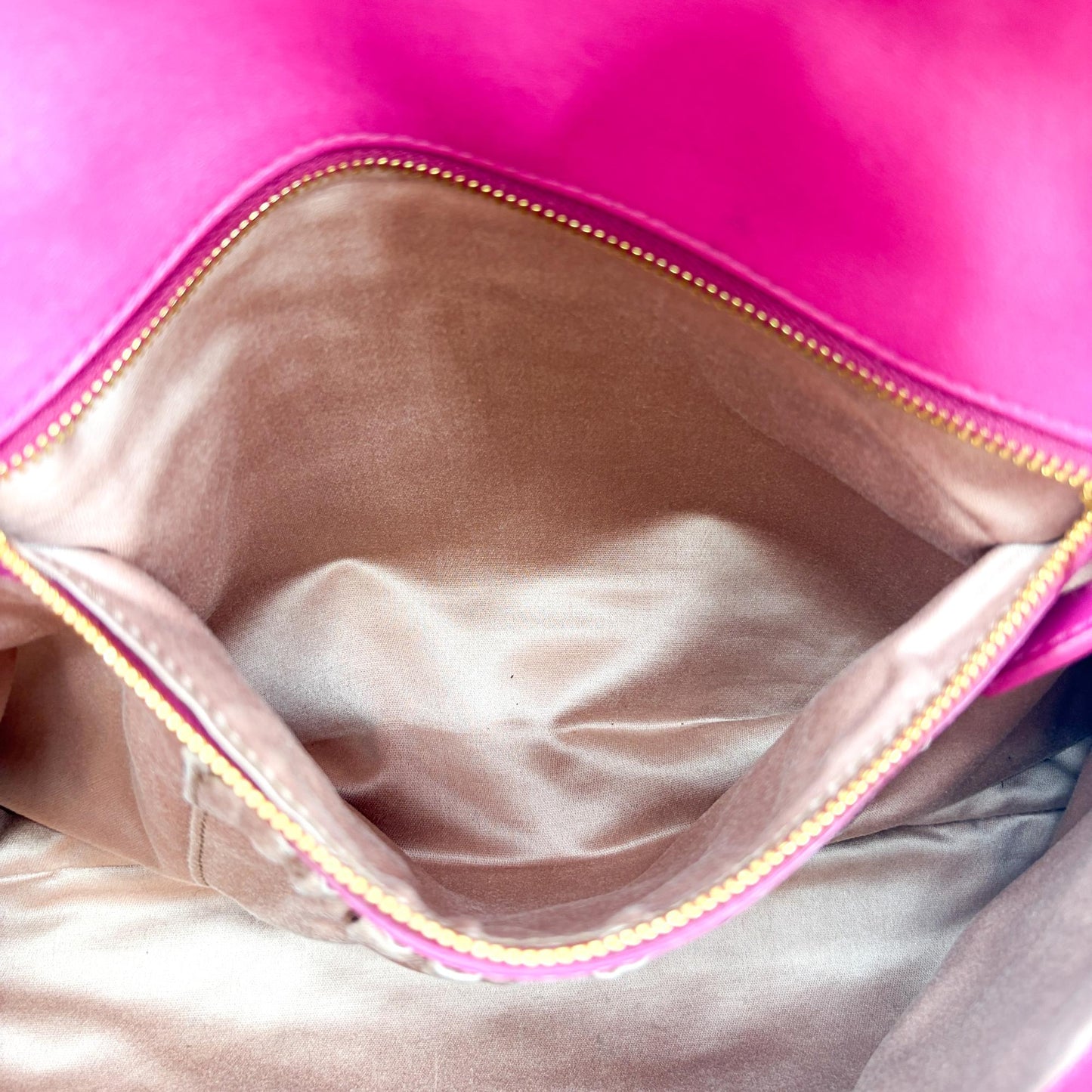 Miu Miu Matelassé Coke Crystal Lock Clutch Bag Pink