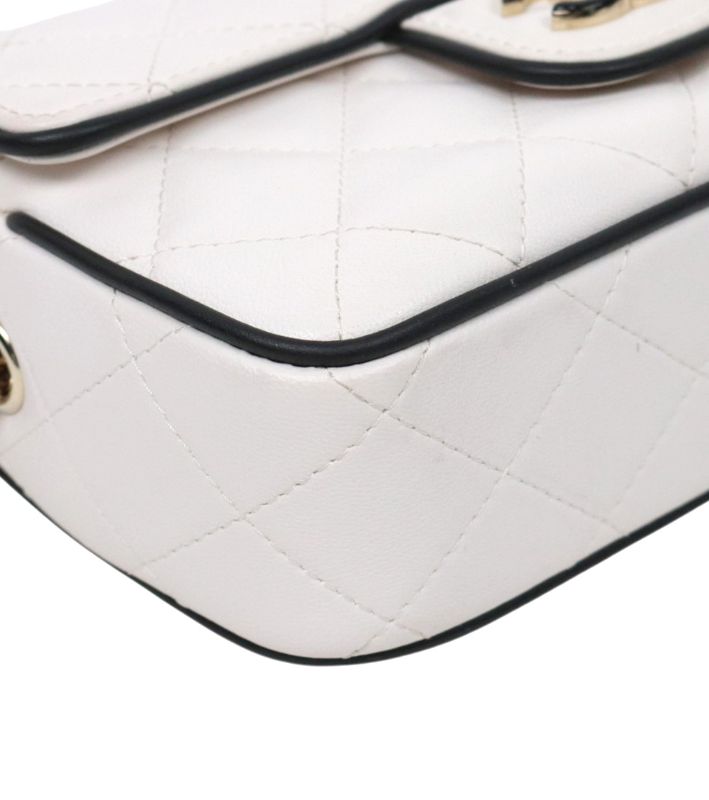 Chanel White Quilted CC Flap Chain Shoulder Bag