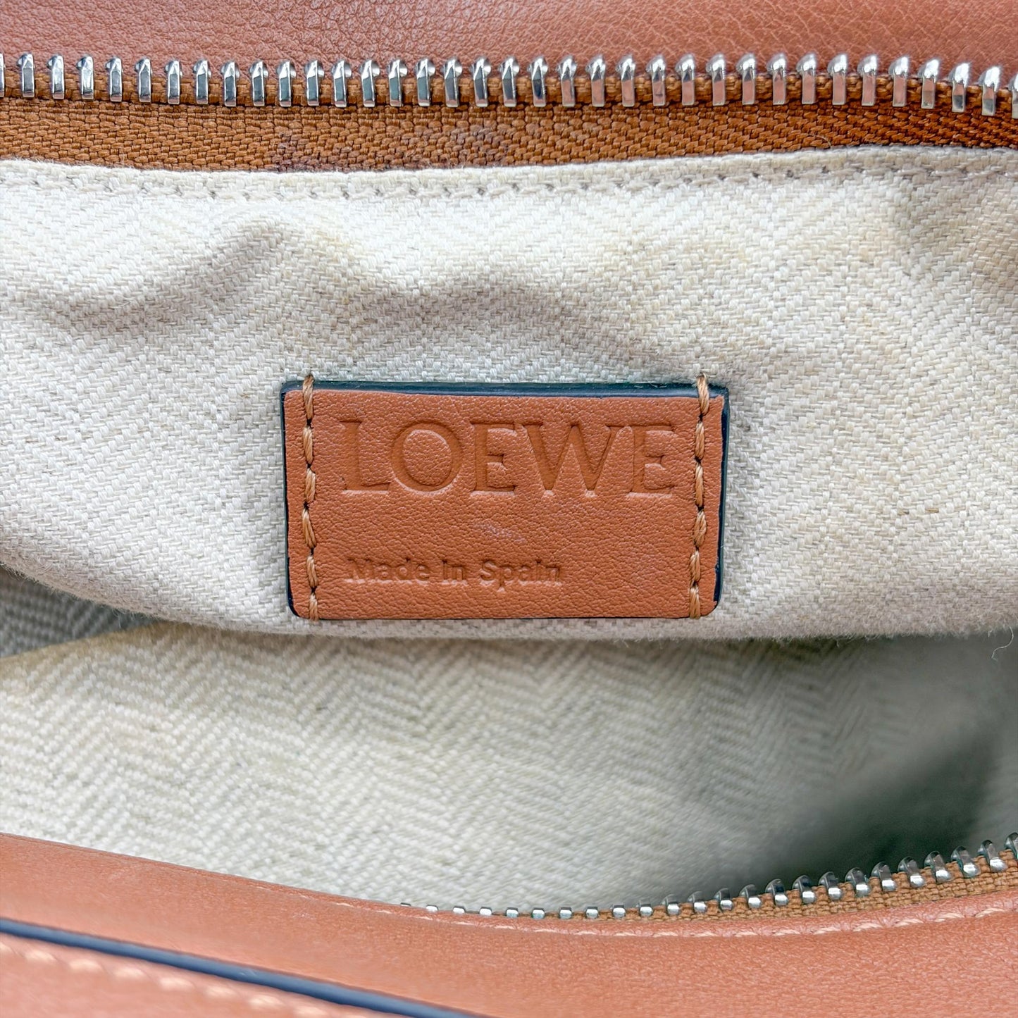 Loewe Medium Puzzle Bag Tan