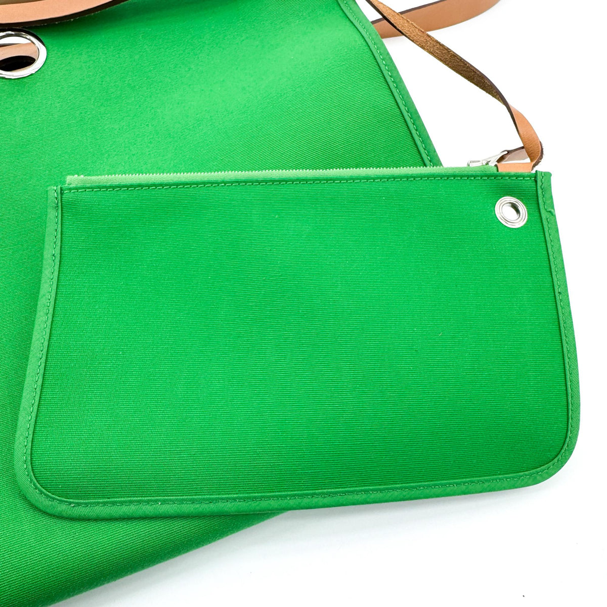 Hermès Herbag 31 Green Natural