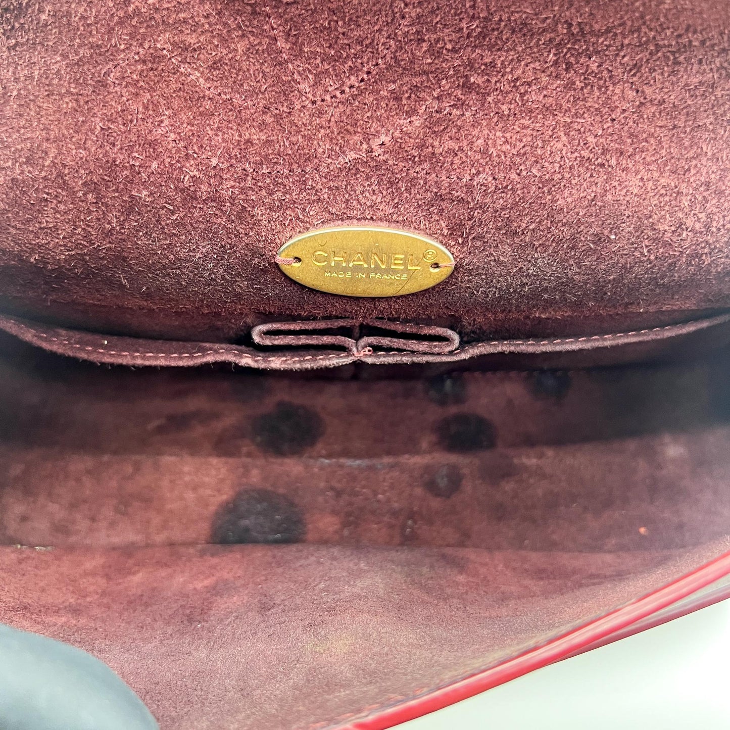 Chanel 2.55 Reissue Flap Bag 225 Burgundy Gold Hardware