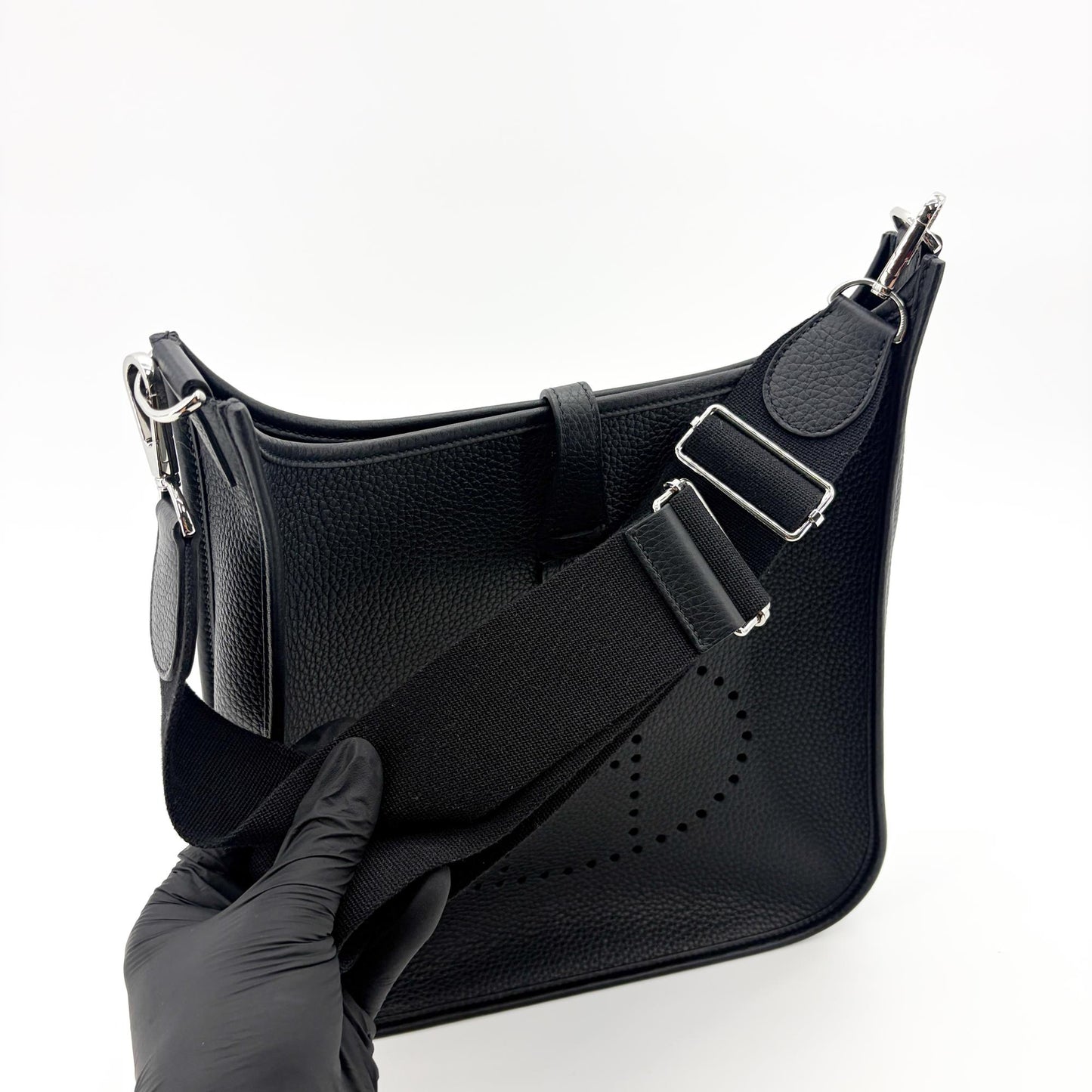Hermès Evelyne 16 TPM So Black Clemence Black