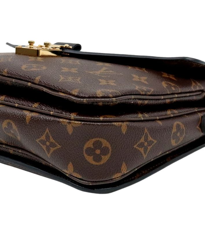 Louis Vuitton Pochette Métis Bread Tote Bag