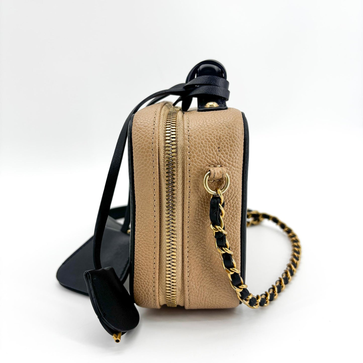 Chanel CC Filigree Vanity Case Small Beige Black