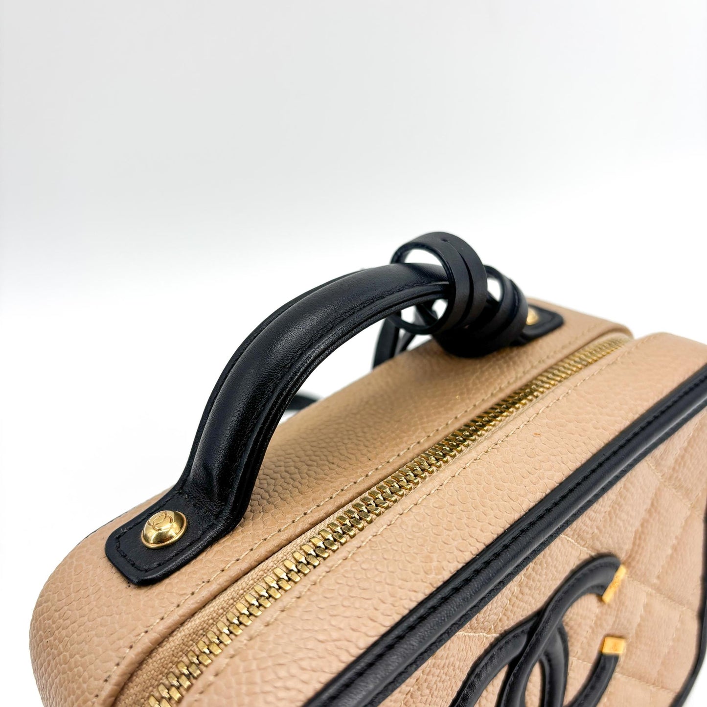 Chanel CC Filigree Vanity Case Small Beige Black