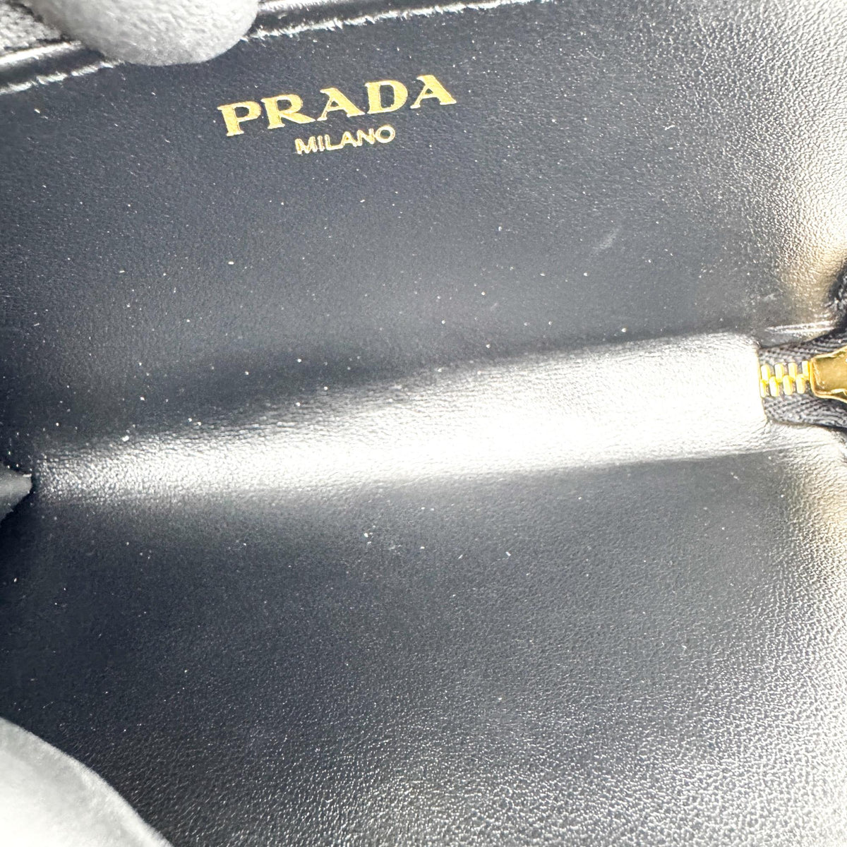 Prada Vitello Move Zipper Key Clutch Black Gold Hardware