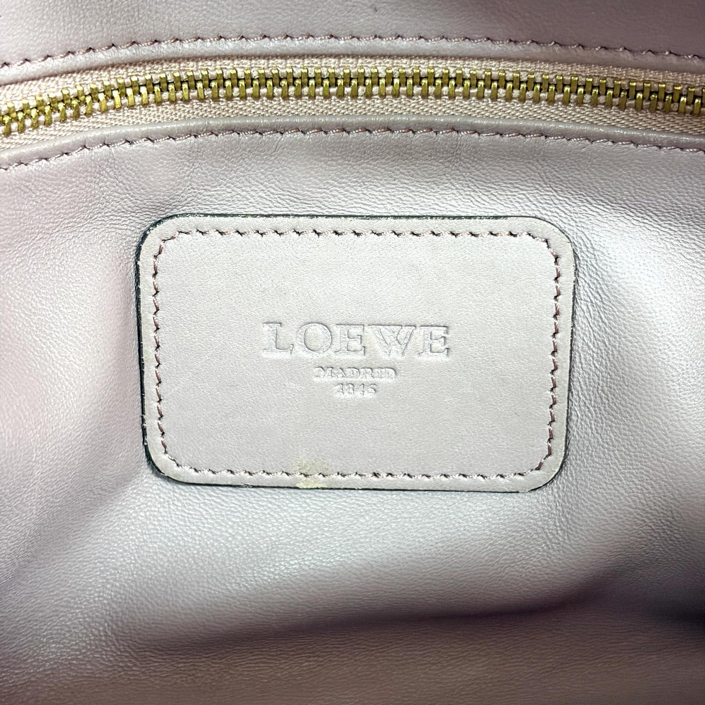 Loewe Amazona 28 Pink Cream Dark Brown