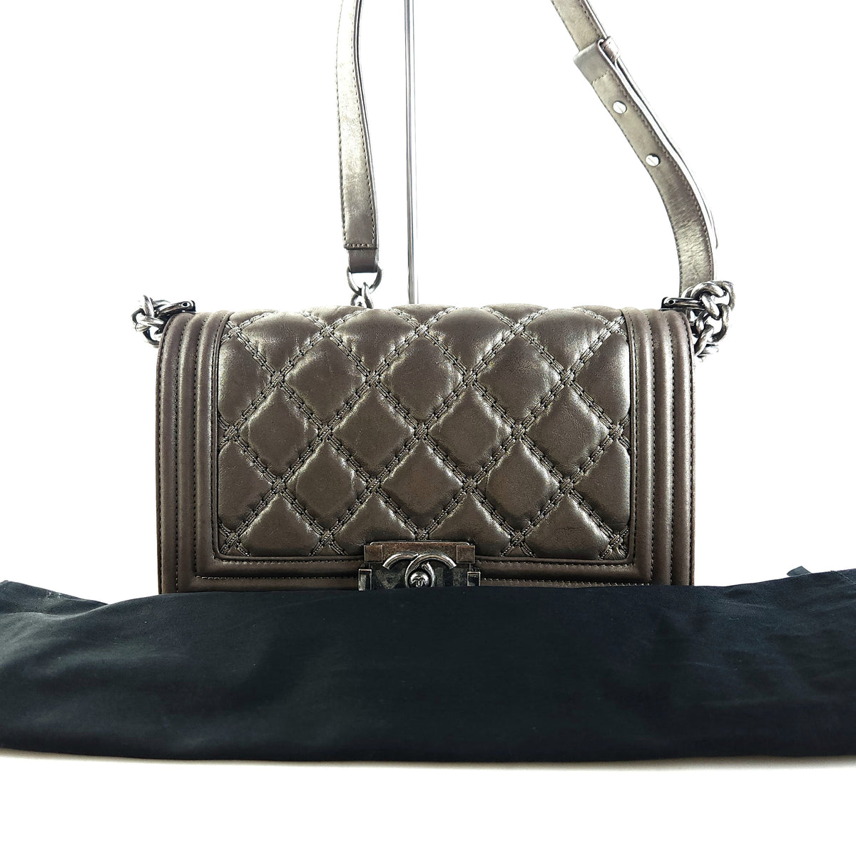 Medium Boy Wild Stitch Flap Shoulder Bag Crossbody Bag