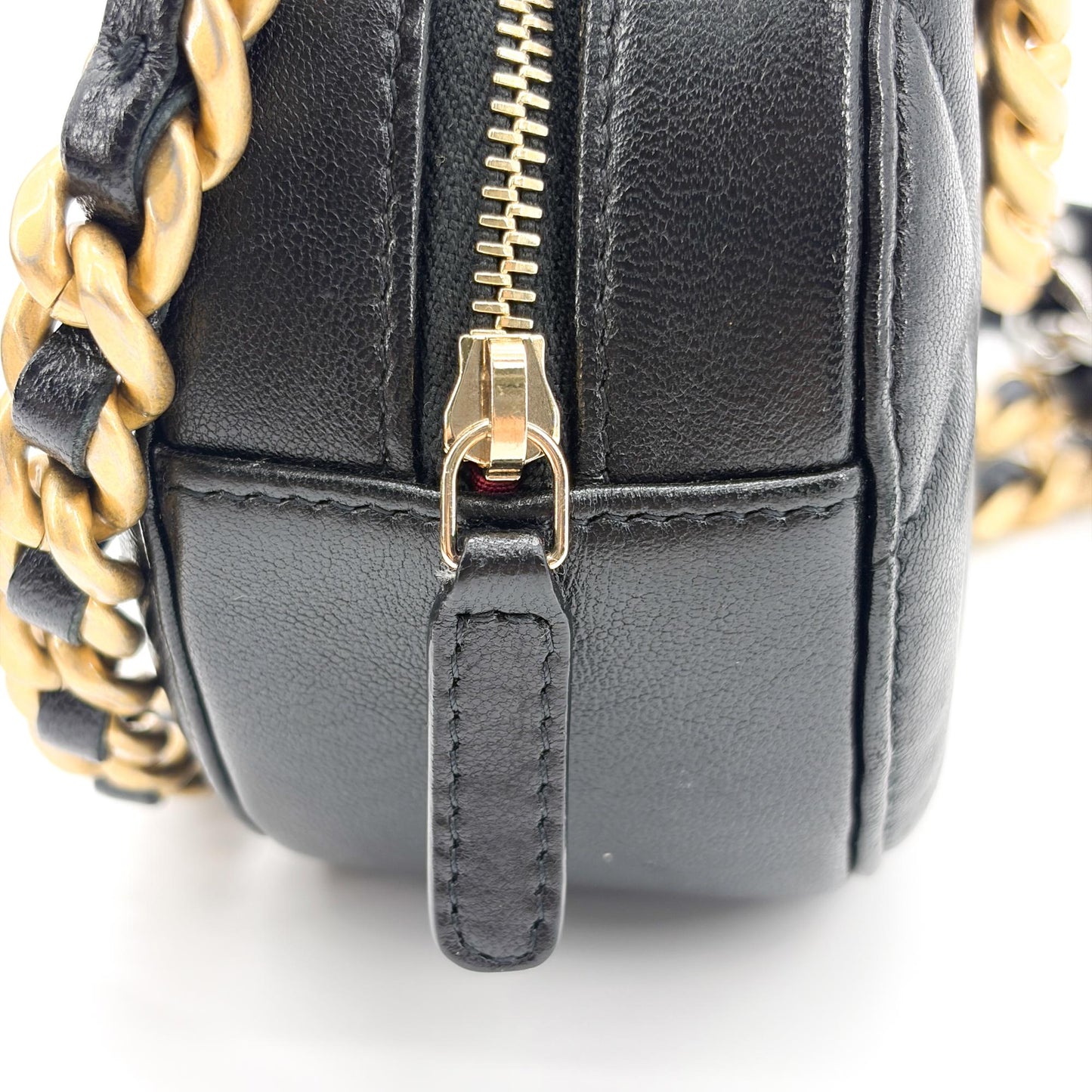Chanel 19 Round Clutch with Chain Black
