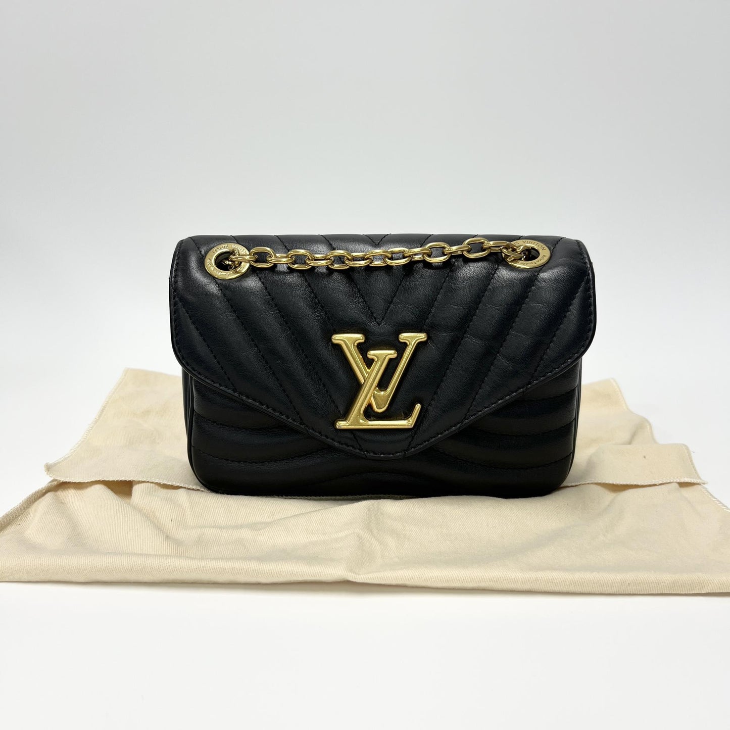 Louis Vuitton New Wave Chain Bag PM Black