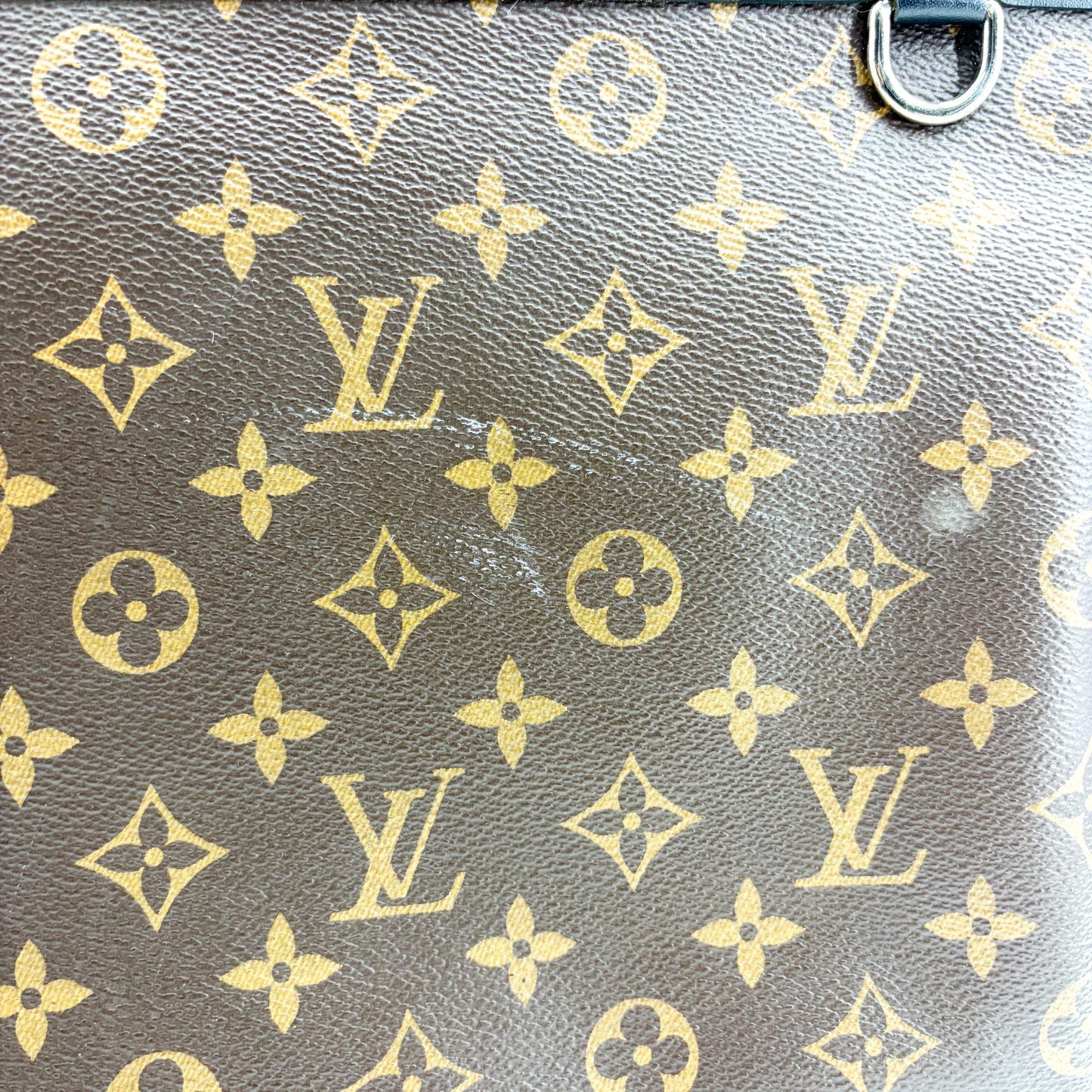 Louis Vuitton Monogram Macassar Pochette Discovery MM