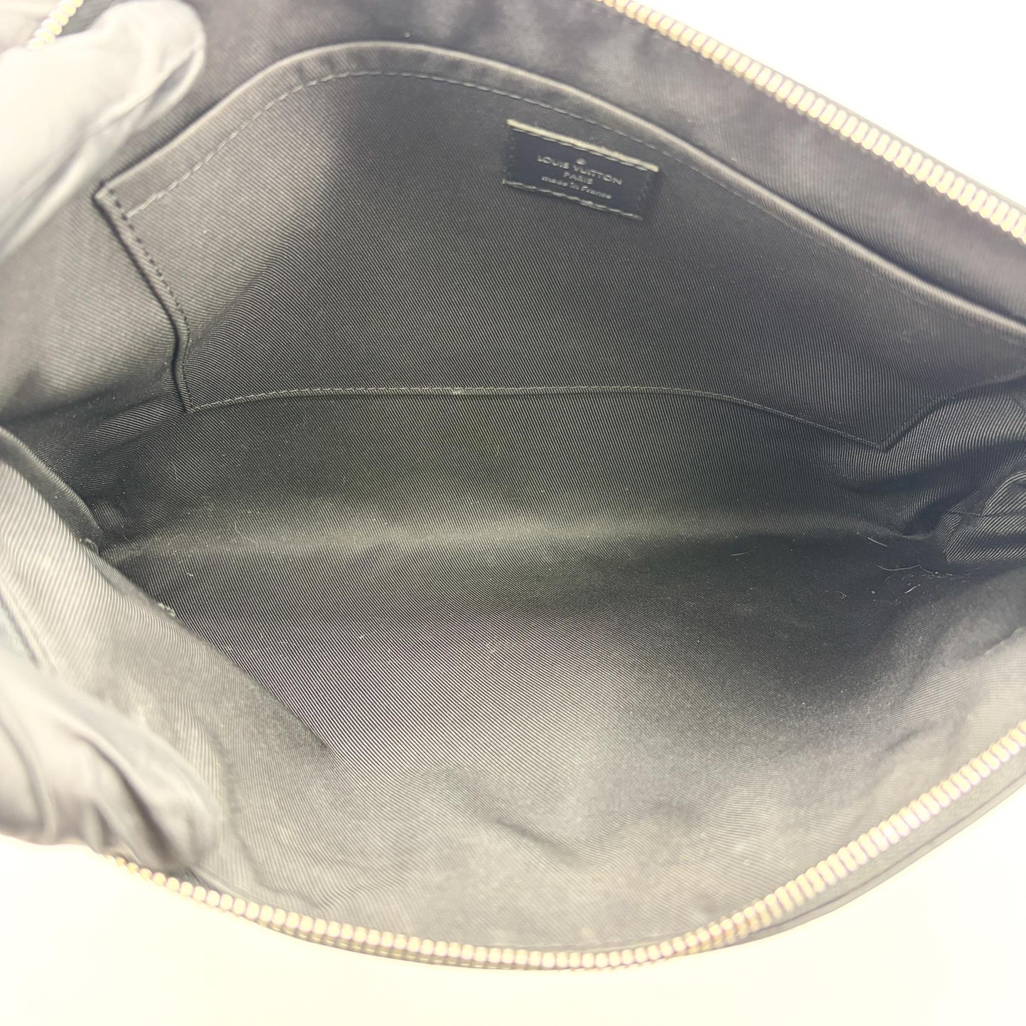 Louis Vuitton Monogram Macassar Pochette Discovery MM