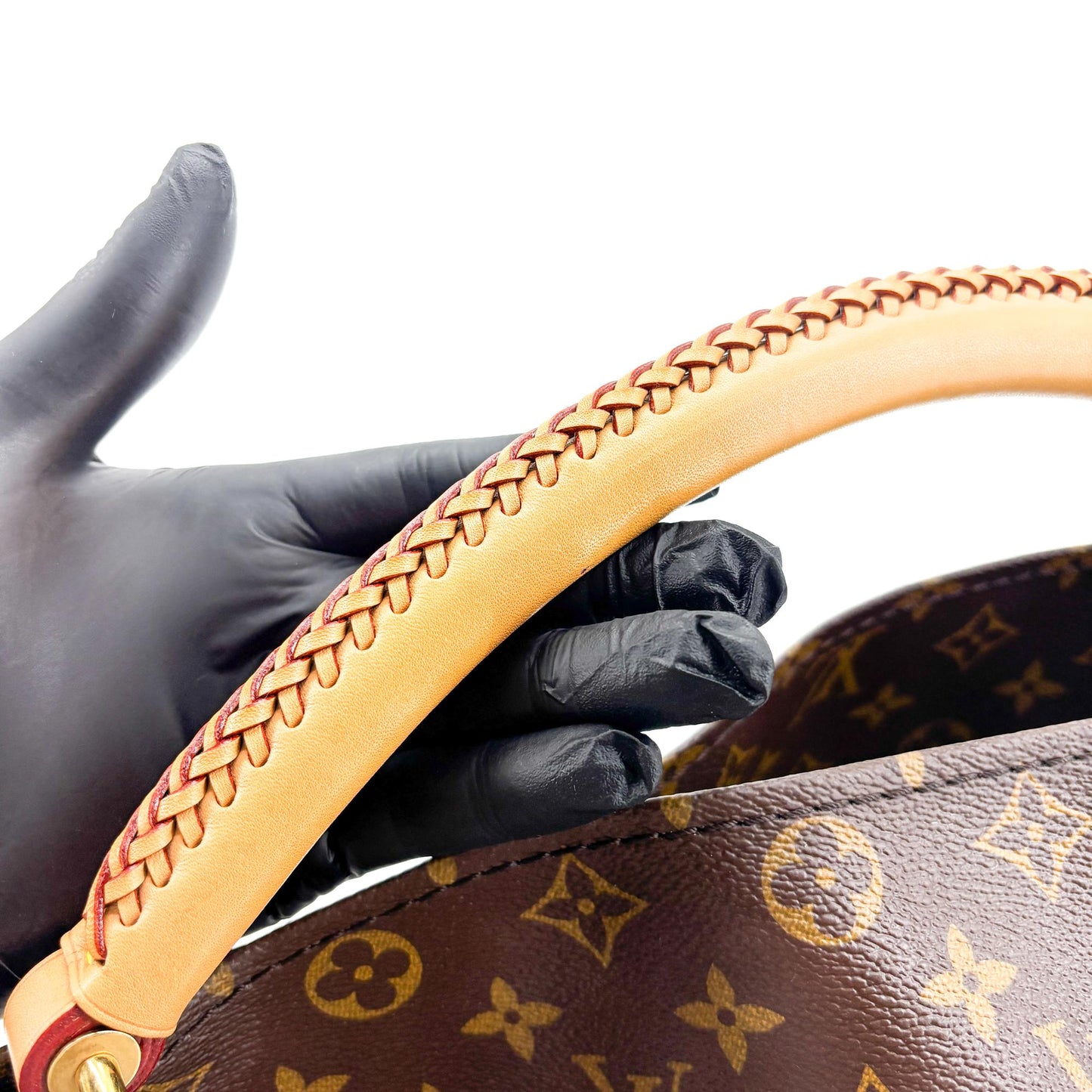 Louis Vuitton Arch MM Monogram