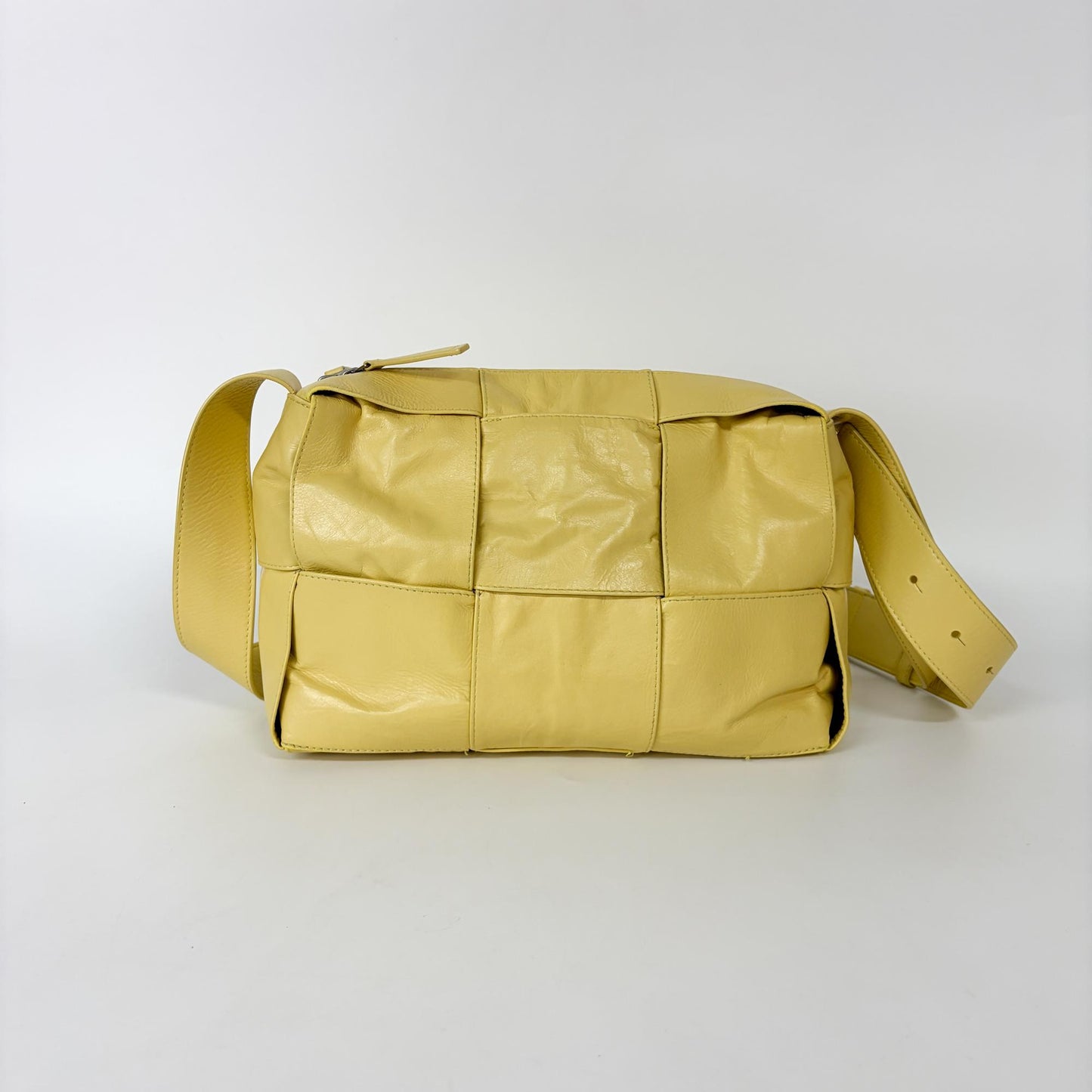 Bottega Veneta Cassette Arco Camera Bag Medium Butter