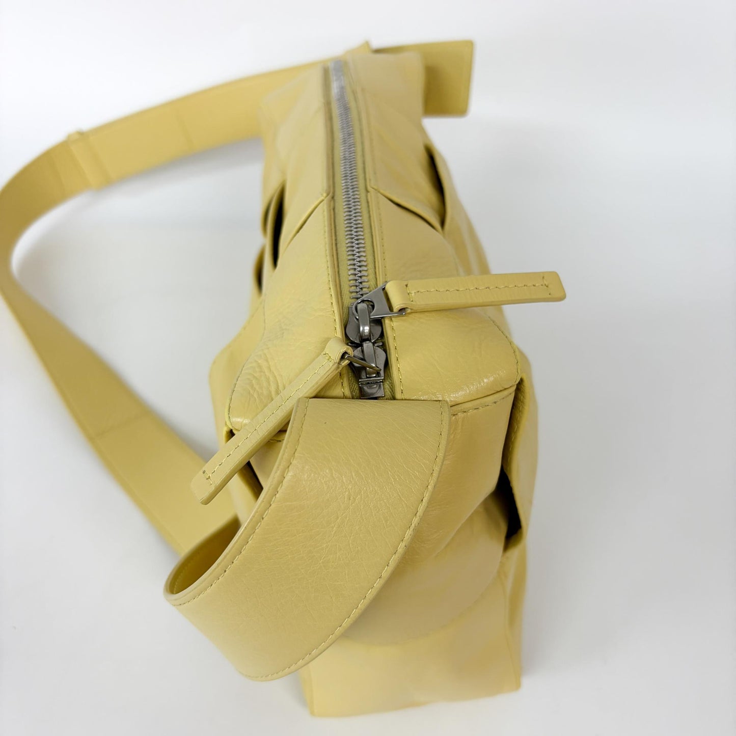 Bottega Veneta Cassette Arco Camera Bag Medium Butter
