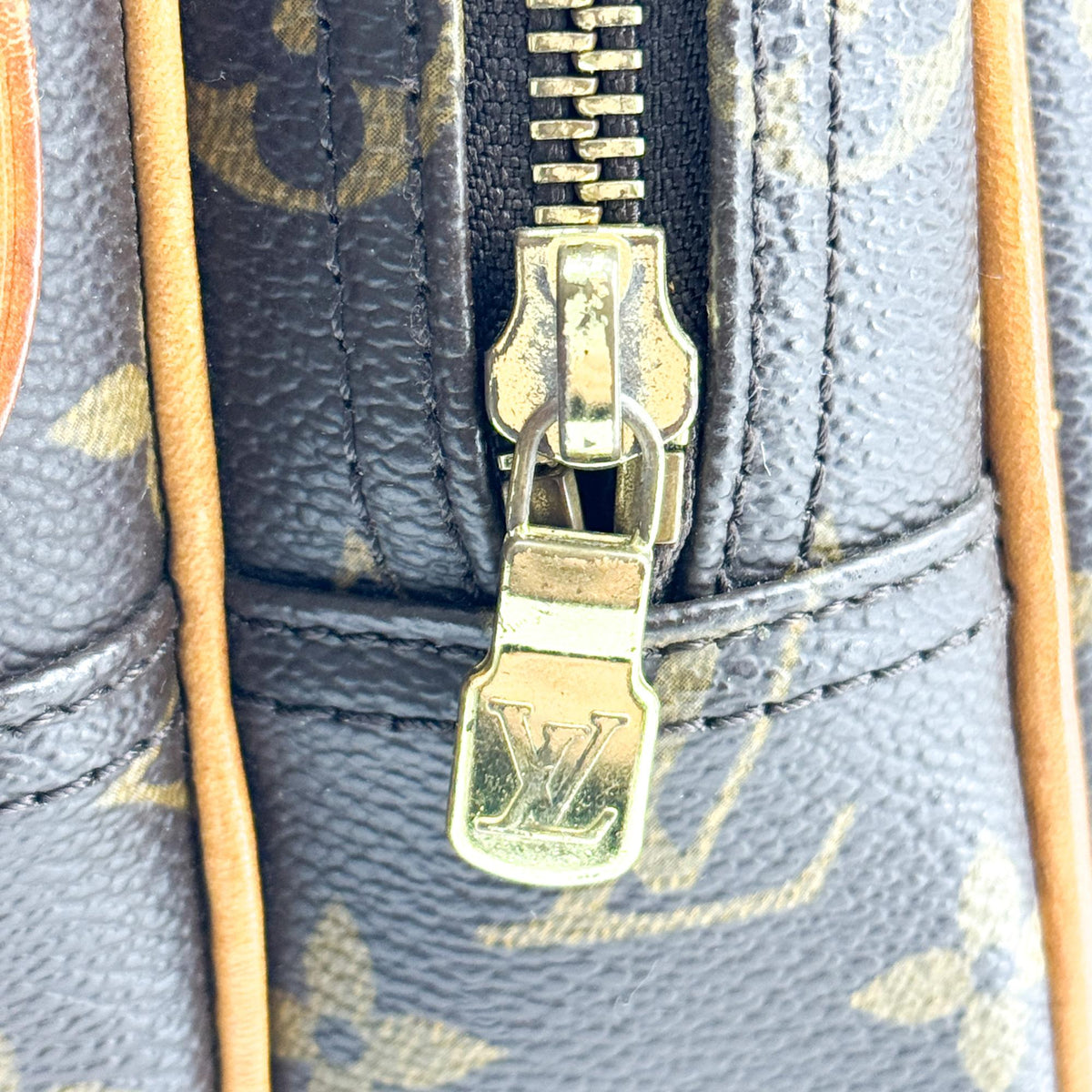 Louis Vuitton Monogram Reporter PM