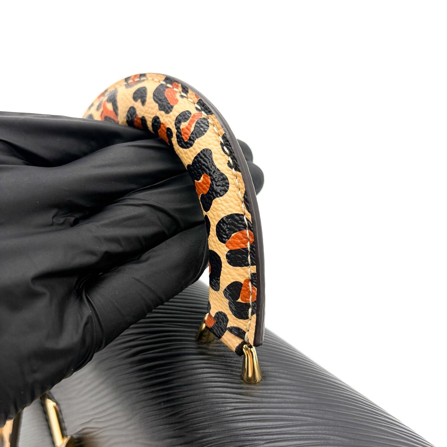 Louis Vuitton Twist One Handle PM Black Epi Leather Leopard