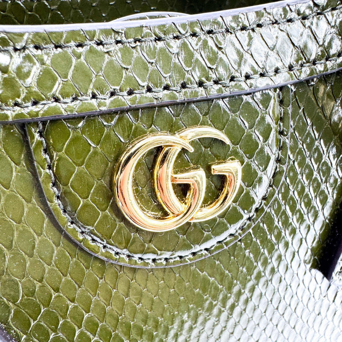 Gucci Diana Mini Python Tote Bag Black