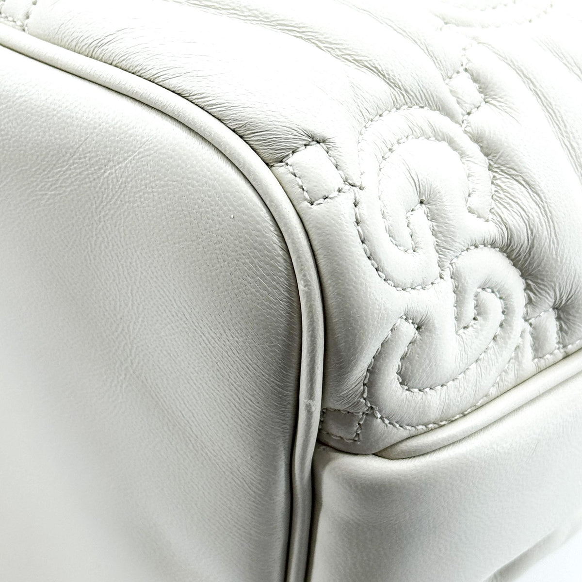 Gucci GG Matelassé Large Tote Bag White Leather