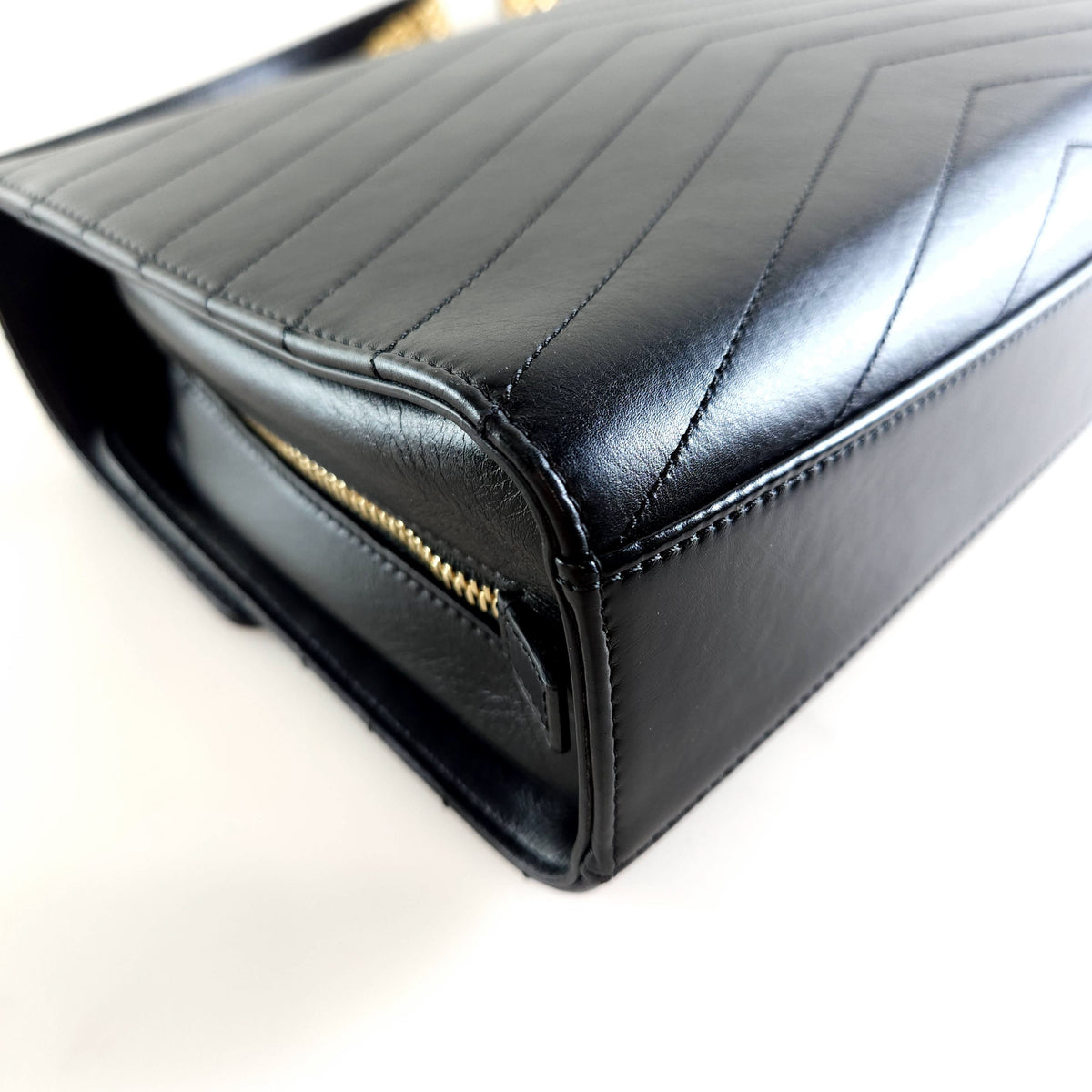 Chevron Flap Shoulder Bag A57492
