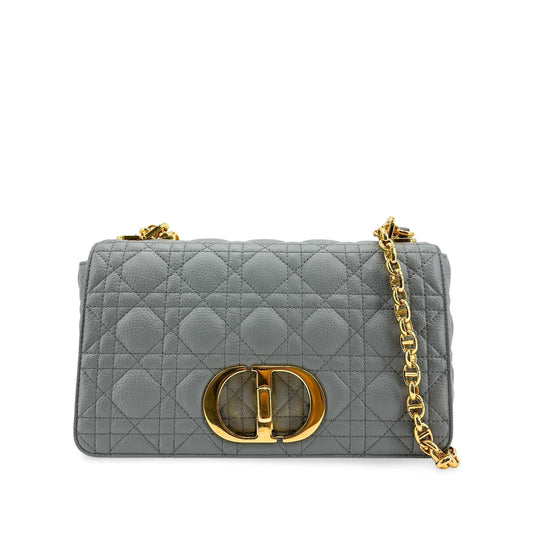 Sac à bandoulière Dior Caro petit modèle gris avec détails métalliques dorés