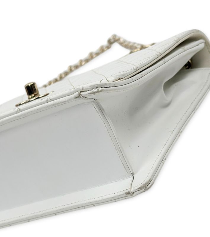Chanel White Quilted CC Flap Chain Shoulder Bag