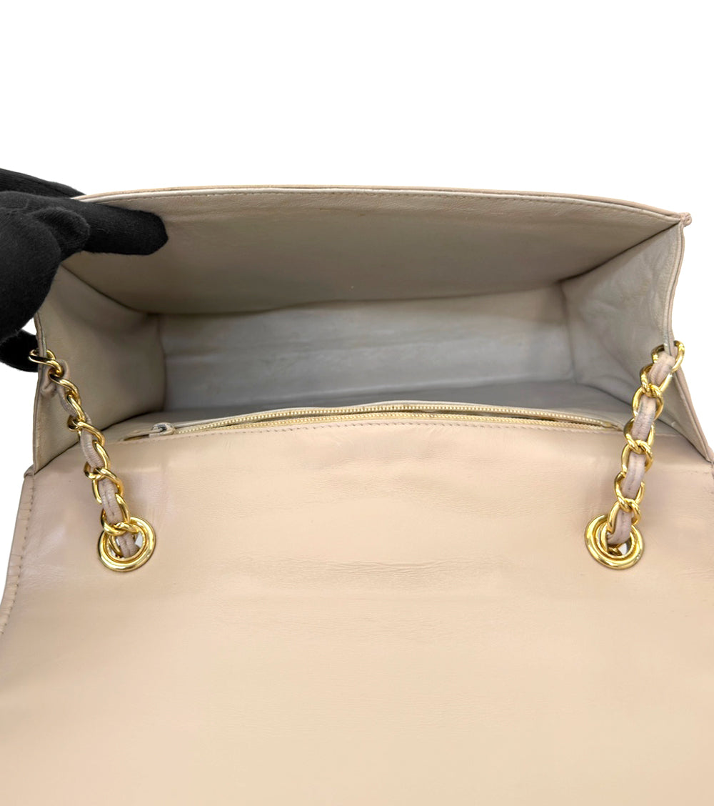 Chanel Vintage Chain Shoulder Bag