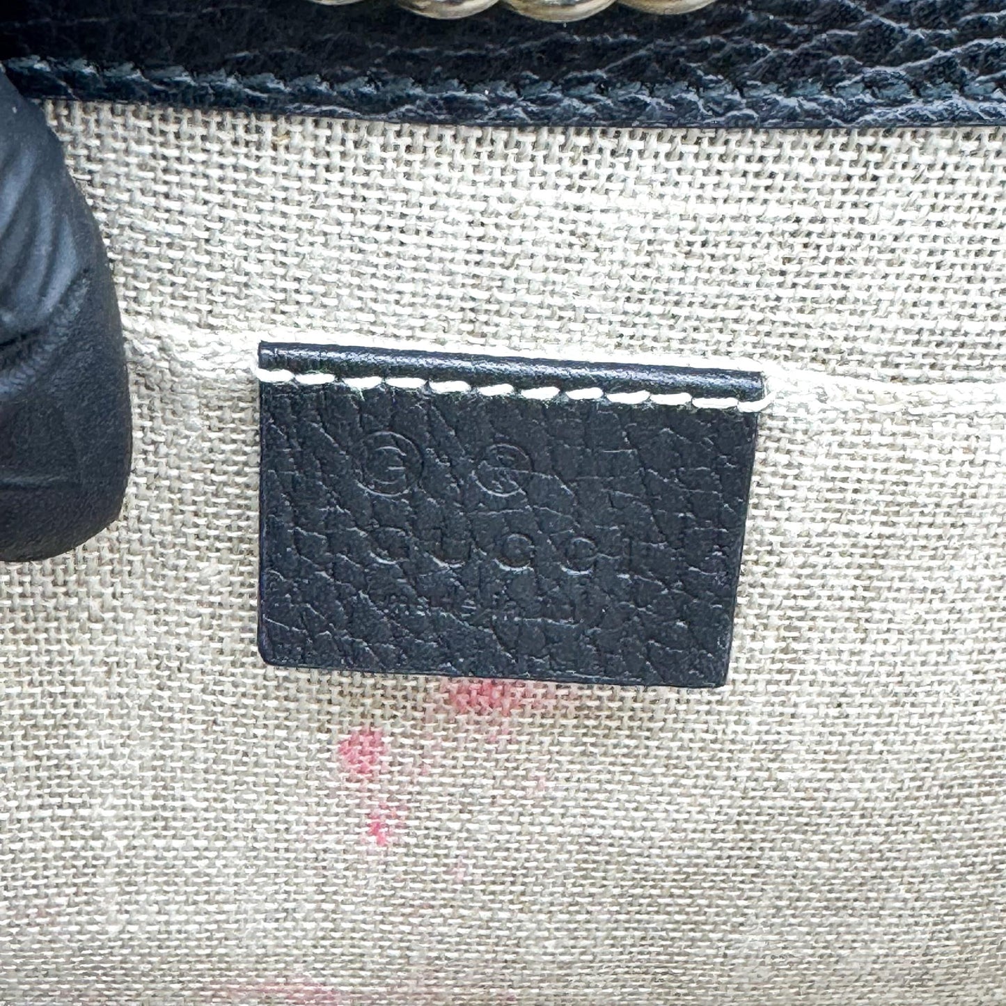 Gucci Interlocking G Small Chain Crossbody Bag Black Gold Hardware