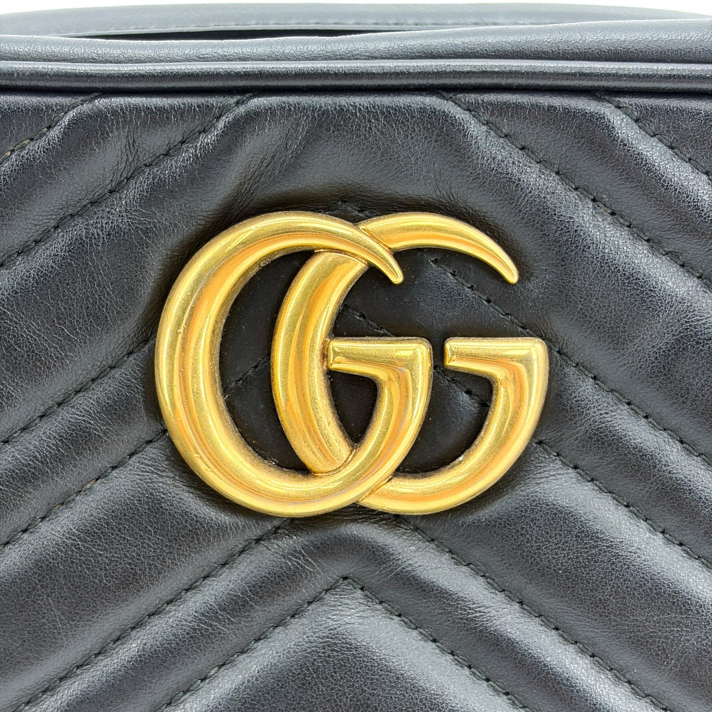 Gucci GG Marmont Matelassé Small Shoulder Bag Black
