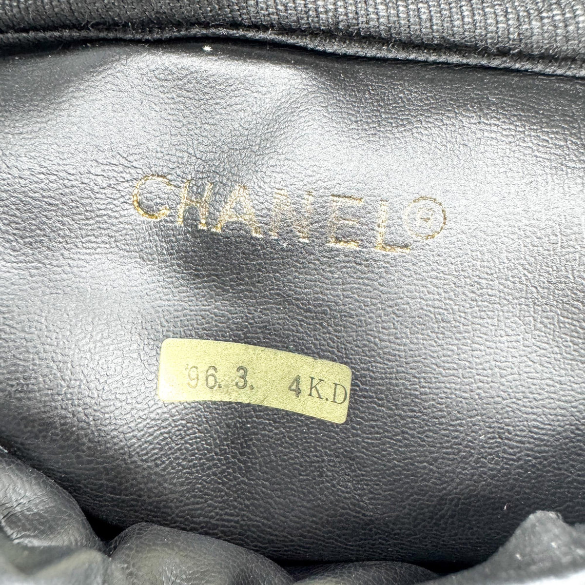 Chanel Vintage Patent Cosmetic Vanity Bag Gold Hardware Black
