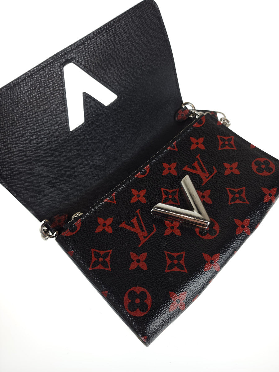 Palm Monogram Twist Chain Wallet Crossbody Bag