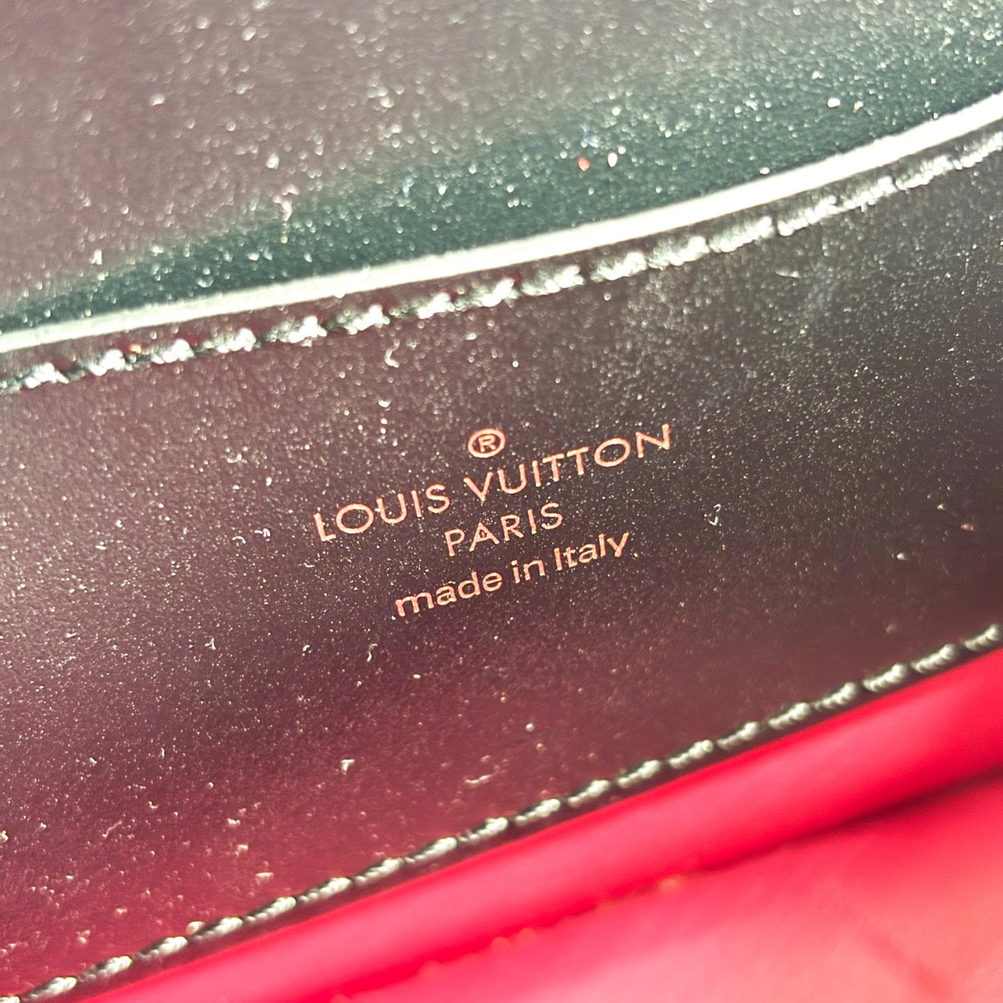 Louis Vuitton LV Pont Neuf Shoulder Bag Black Gold Hardware